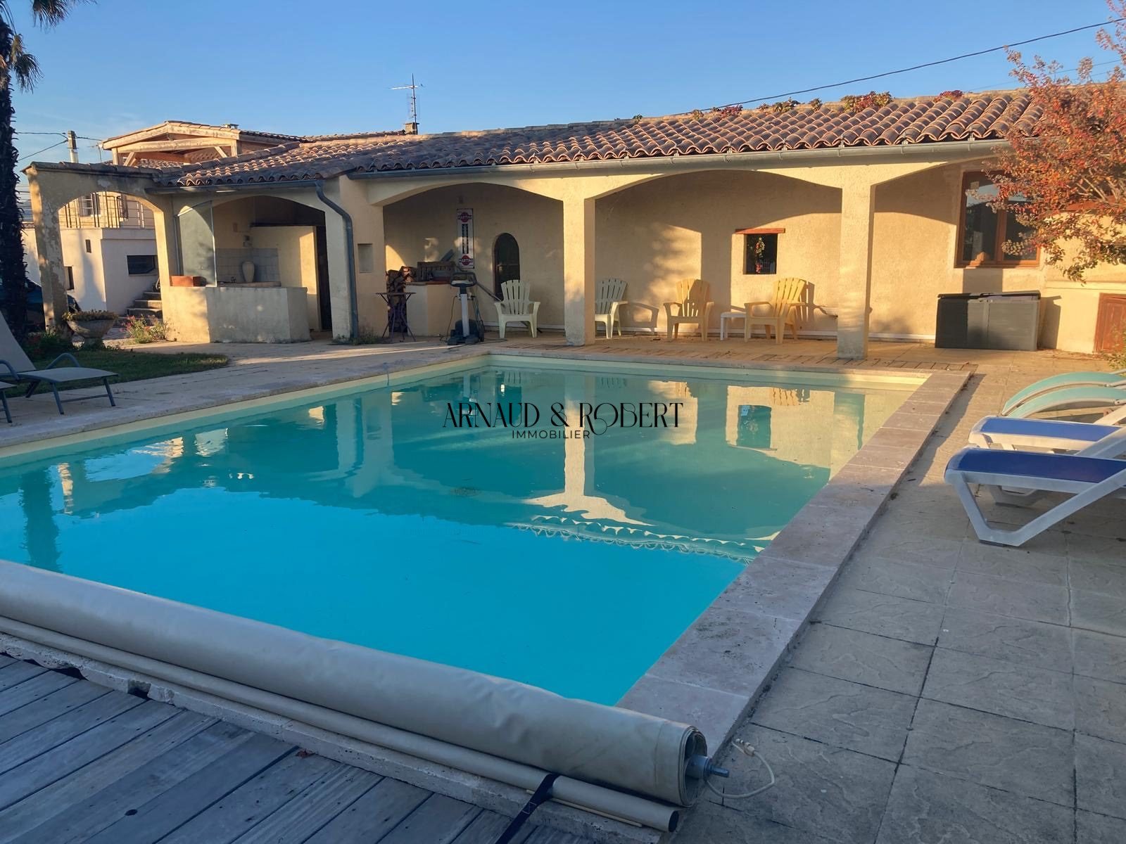 Maison à vendre, 238m², Sauzet