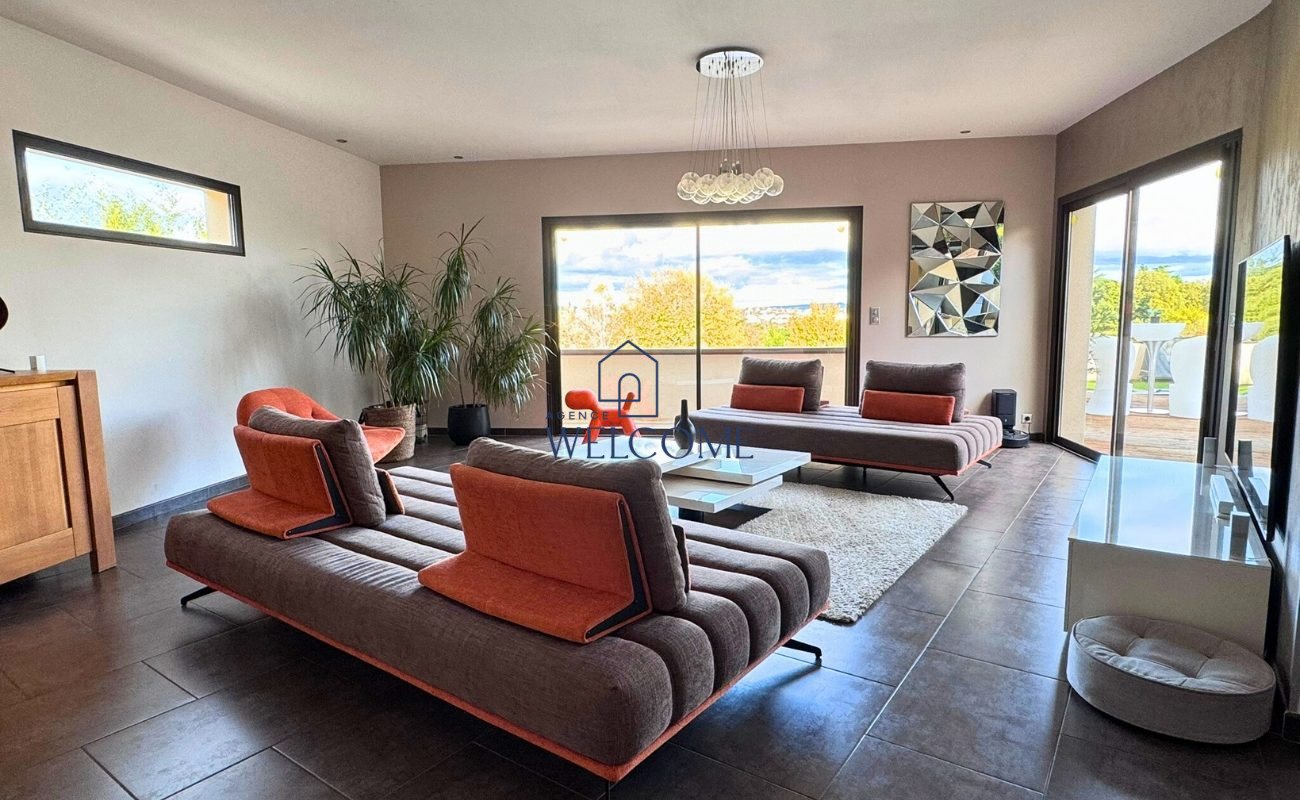 Maison à vendre, 165m², Alès