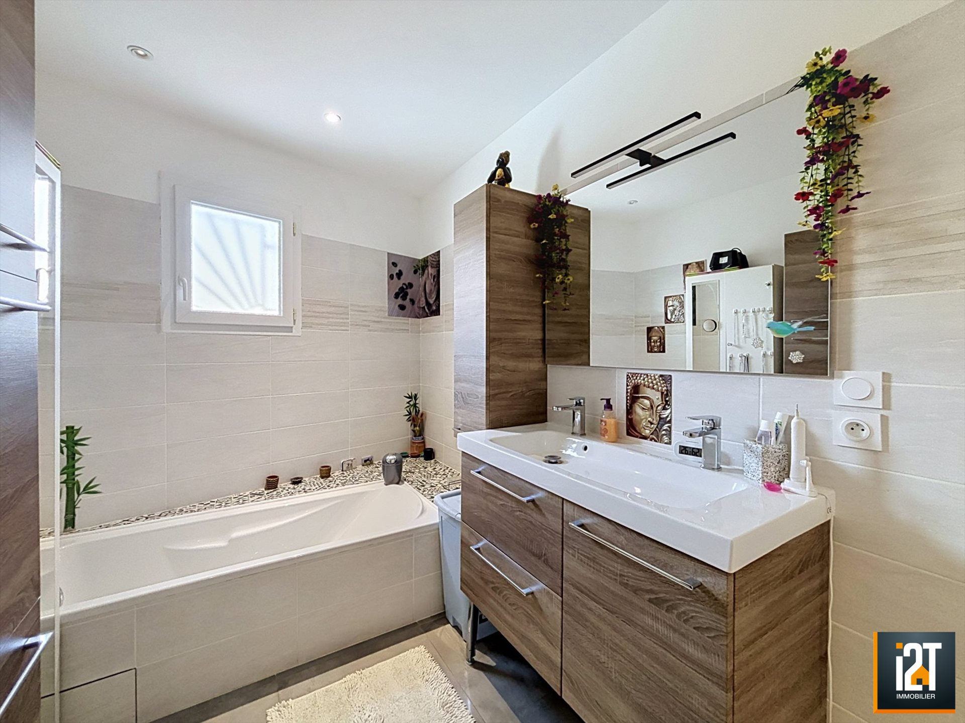 Maison à vendre, 97m², La Calmette