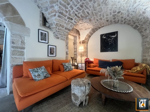 Maison 4 pièces 121 m² · à Arpaillargues-Et-Aureillac · 121 m² · 320 000 €