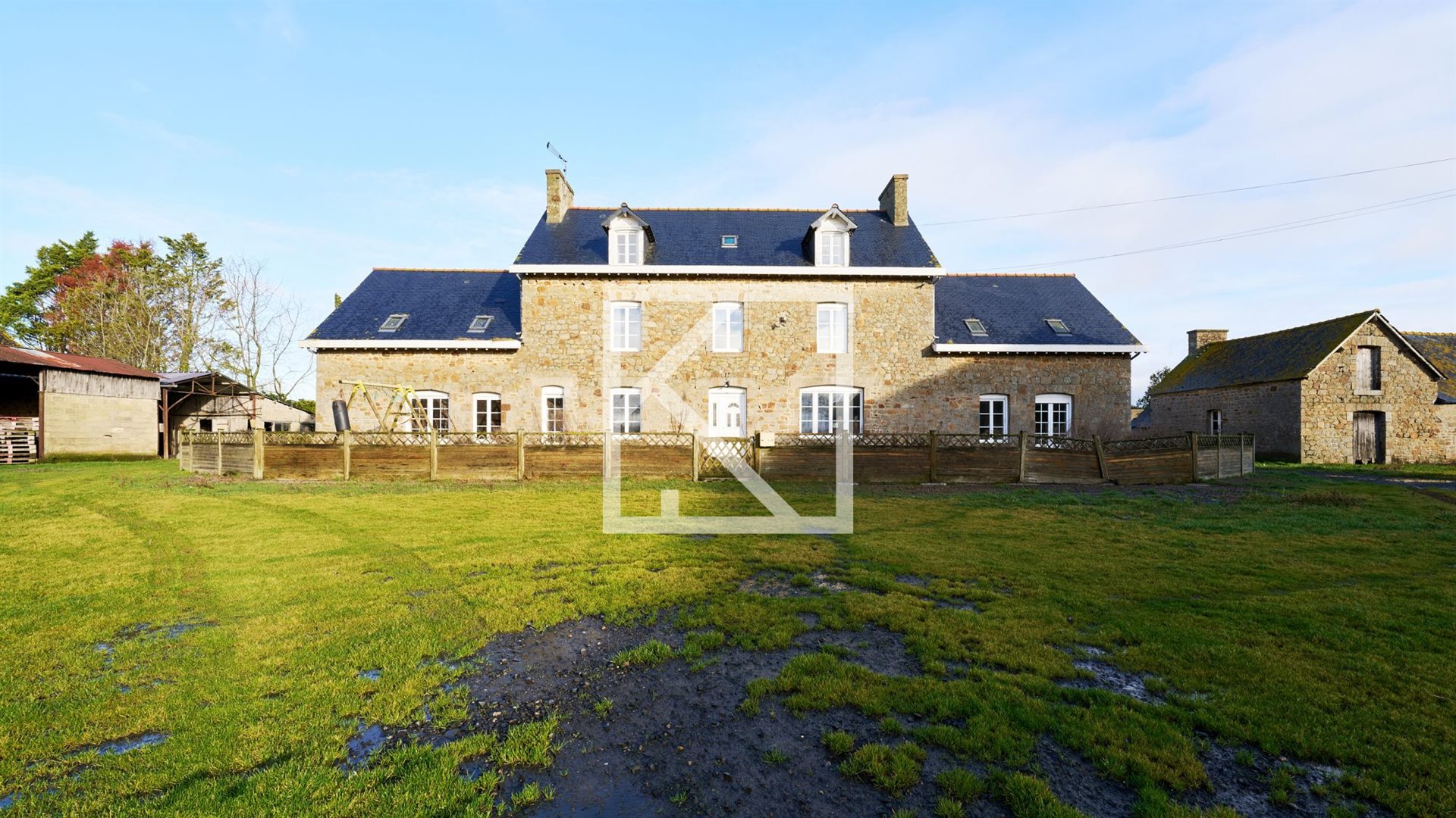 Maison à vendre, 416m², Roz-sur-Couesnon