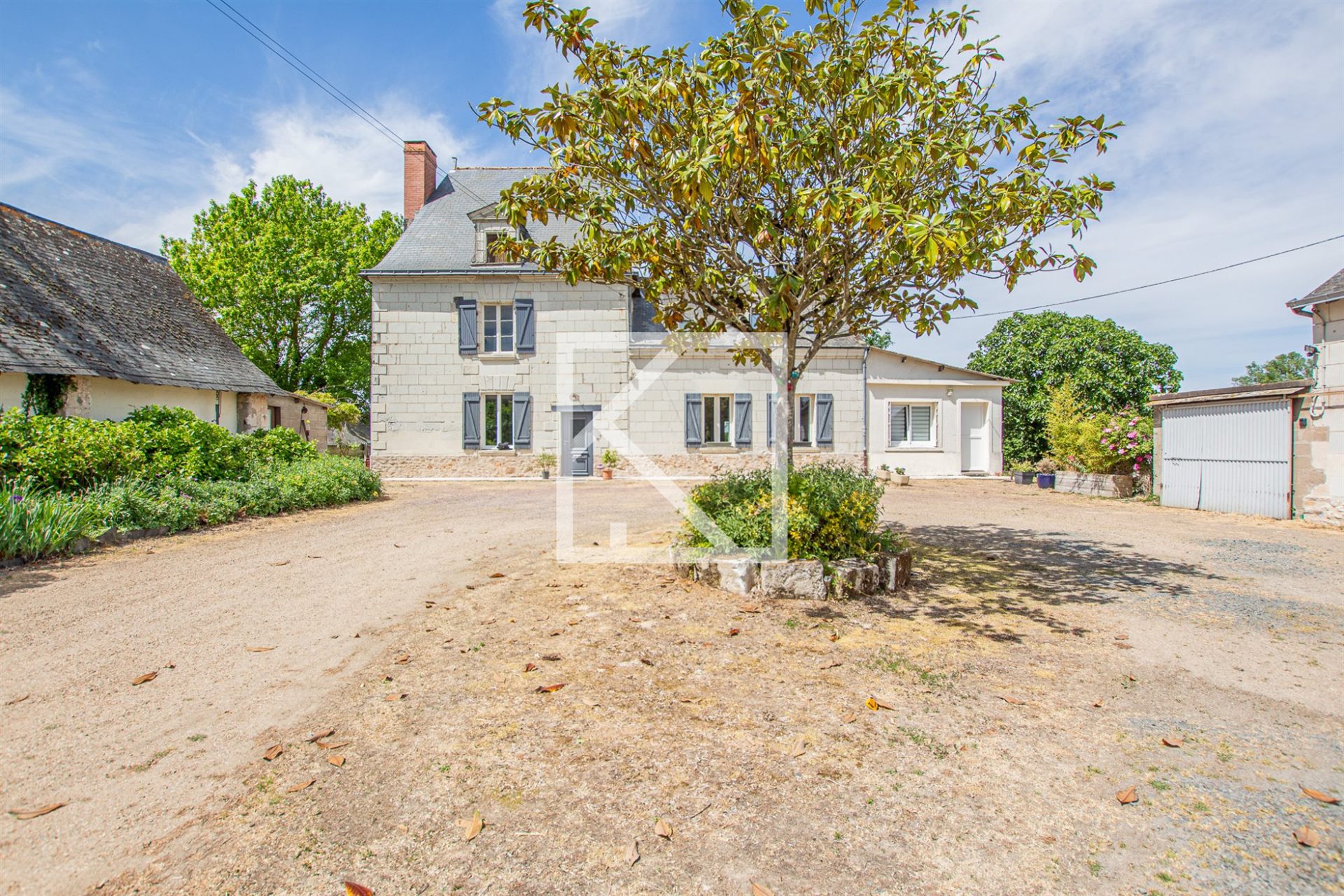 Maison à vendre, 213m², Gennes-Val-de-Loire