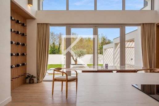 Maison 6 pièces 170 m² · aux Garennes sur Loire · 170 m² · 995 000 €