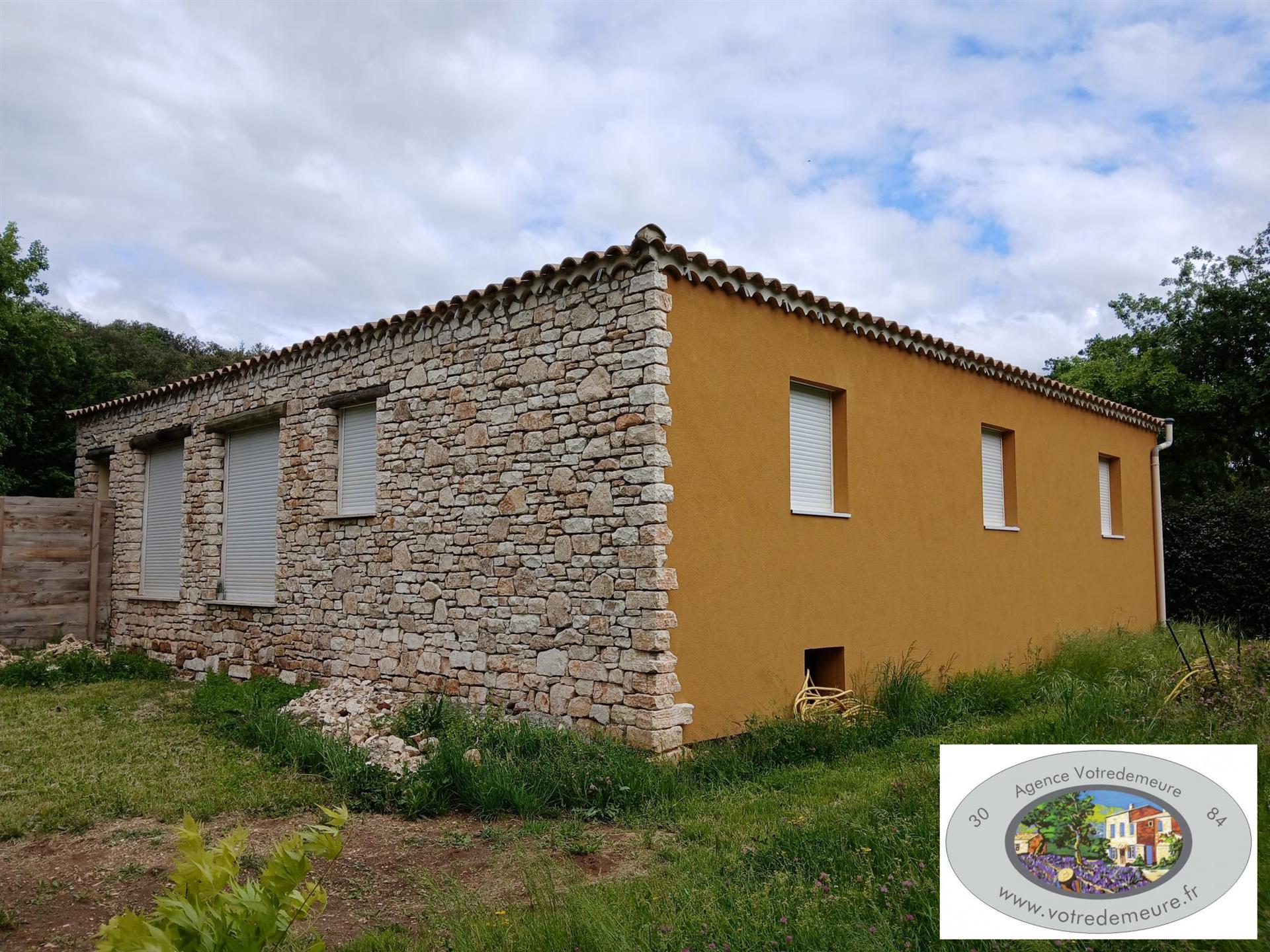 Maison à vendre, 103m², Montclus