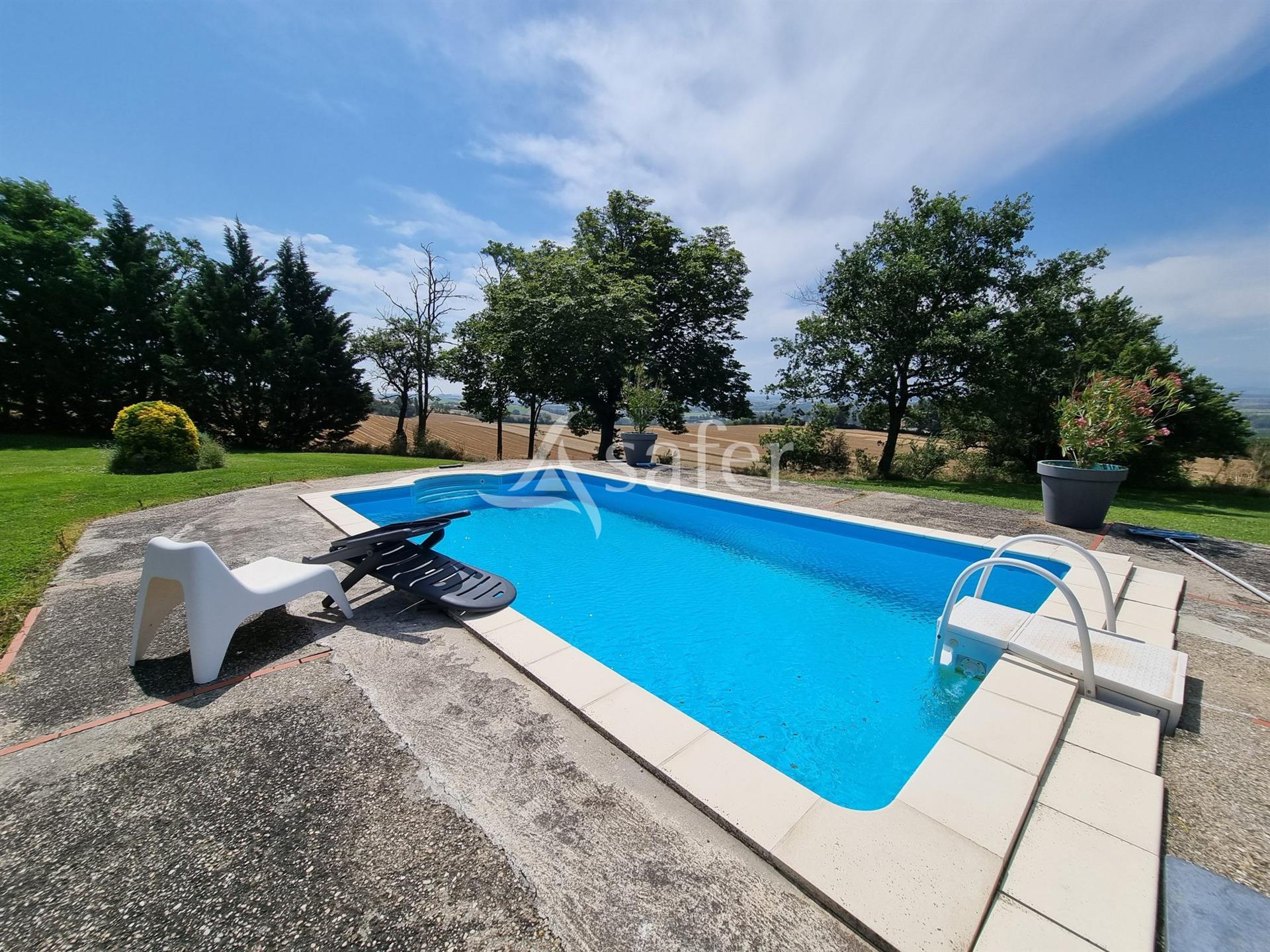 Maison à vendre, 162m², Saverdun