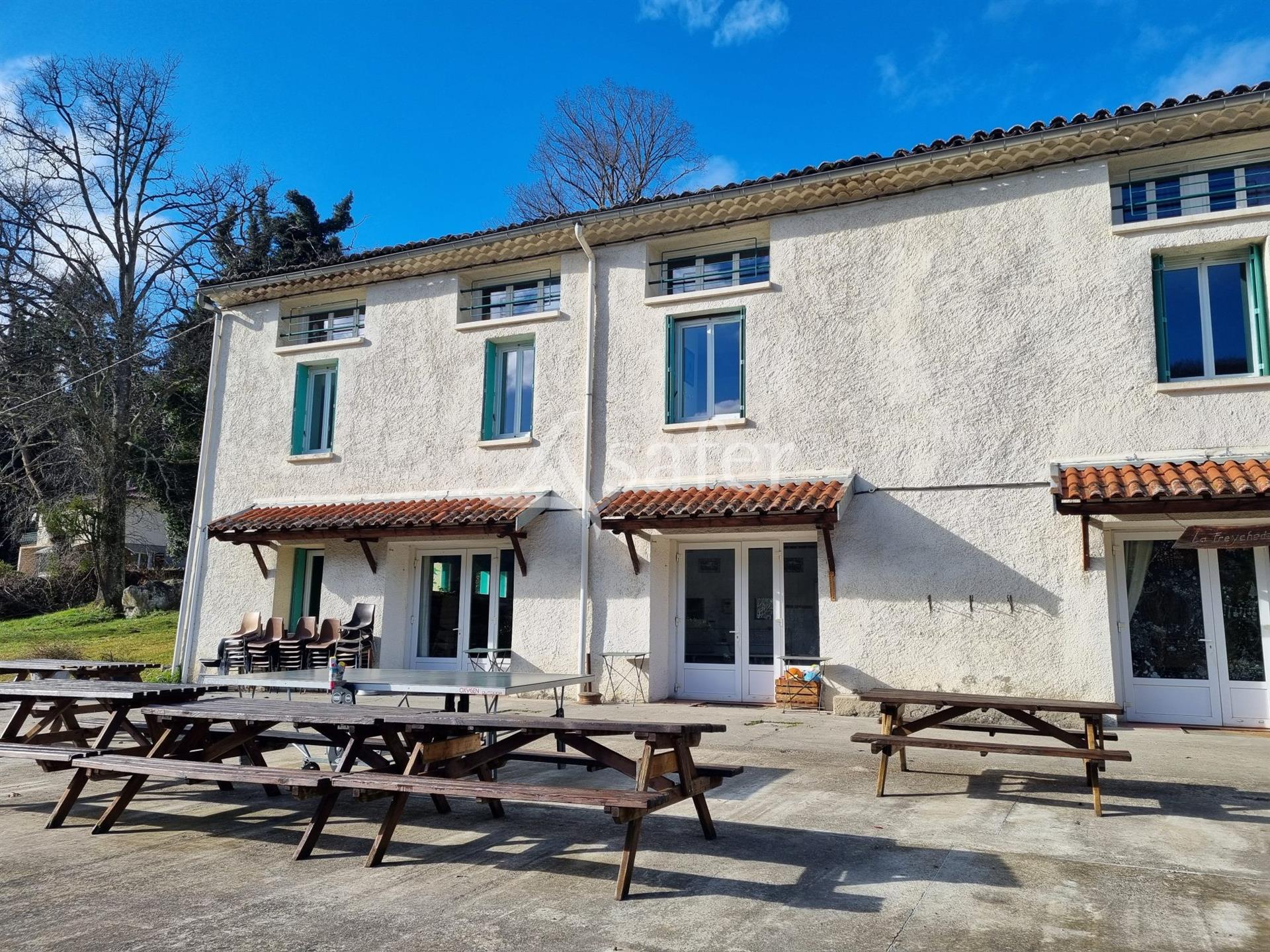 Maison à vendre, 800m², Lavelanet
