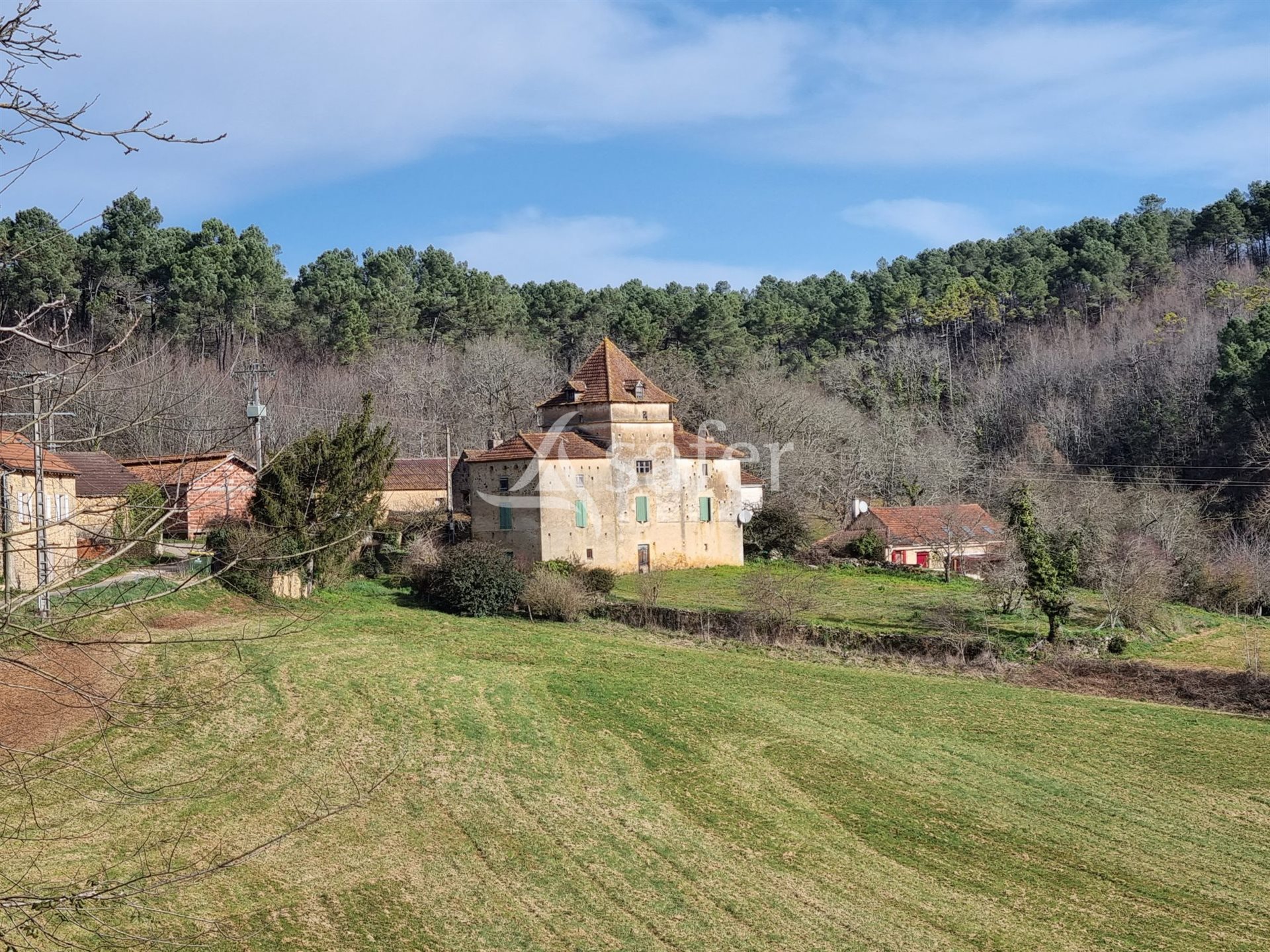 Maison à vendre, 125m², Goujounac