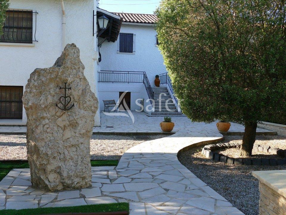 Maison à vendre, 265m², Beaucaire