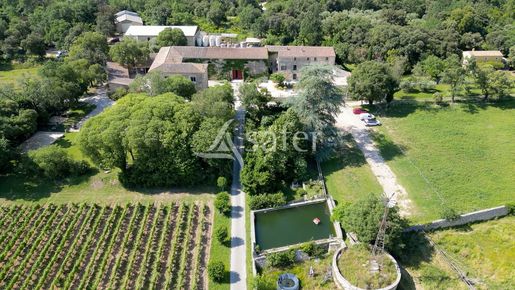 Maison 840 m² · à Sommières · 840 m² · 3 900 000 €