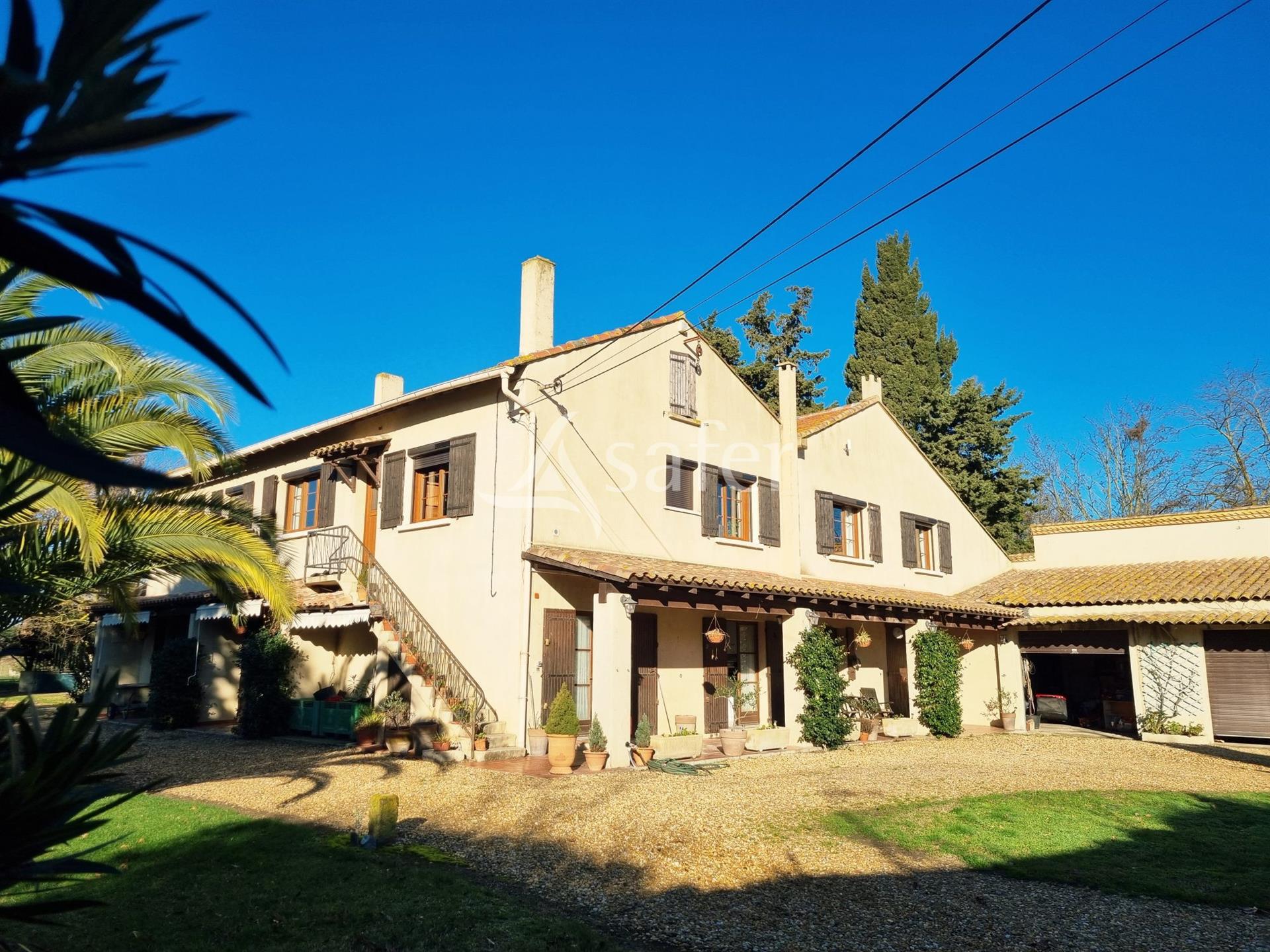 Maison à vendre, 337m², Aigues-Mortes