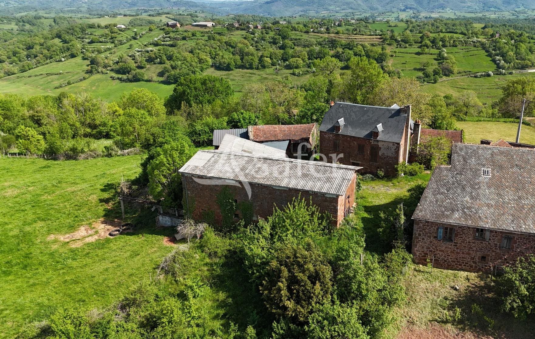 Maison à vendre, 140m², Saint-Christophe-Vallon