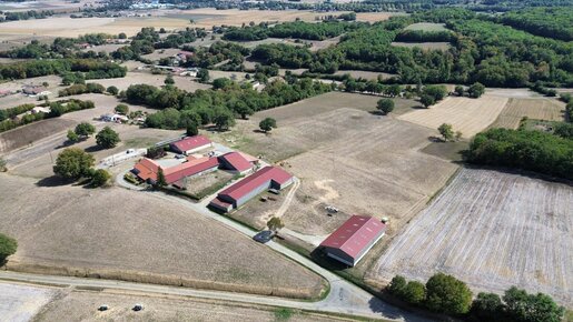 Maison 5 pièces 225 m² · à Haget · 225 m² · 900 000 €
