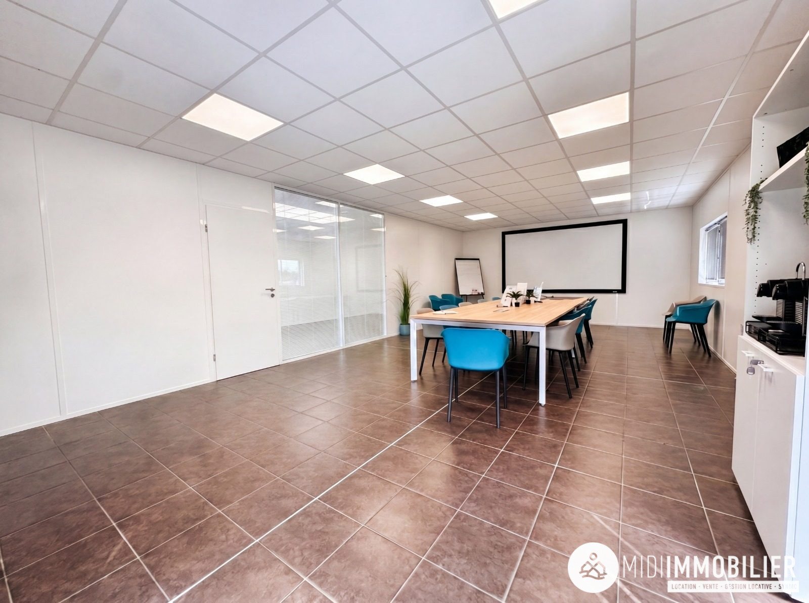 Maison à vendre, 650m², Terssac