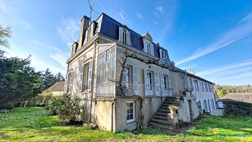 Maison 15 pièces 443 m² · à Buxy · 443 m² · 640 000 €