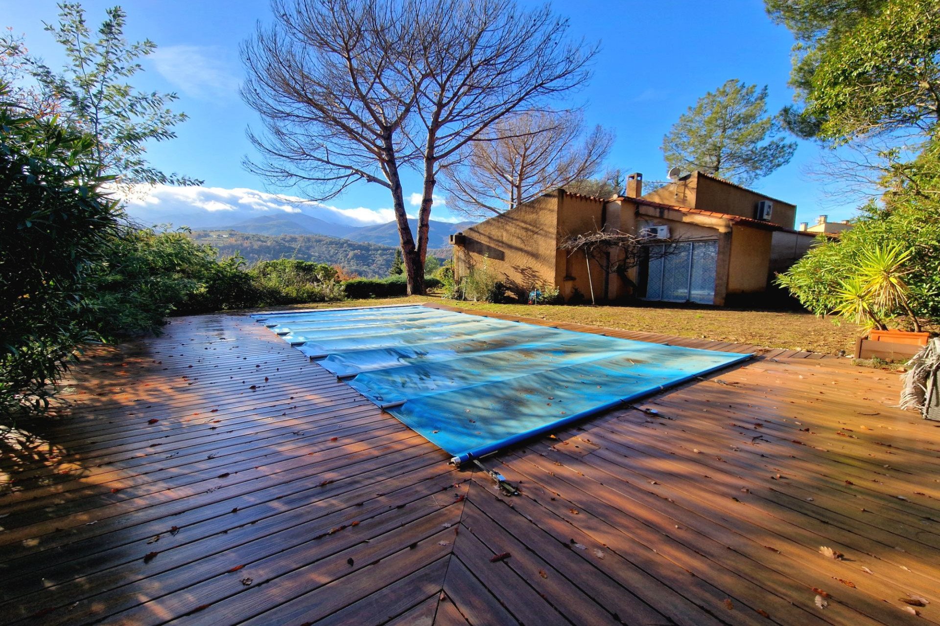 Maison à vendre, 175m², Reynès