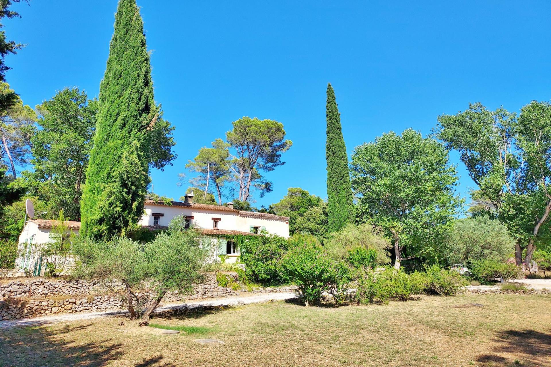 Maison à vendre, 162m², Lorgues
