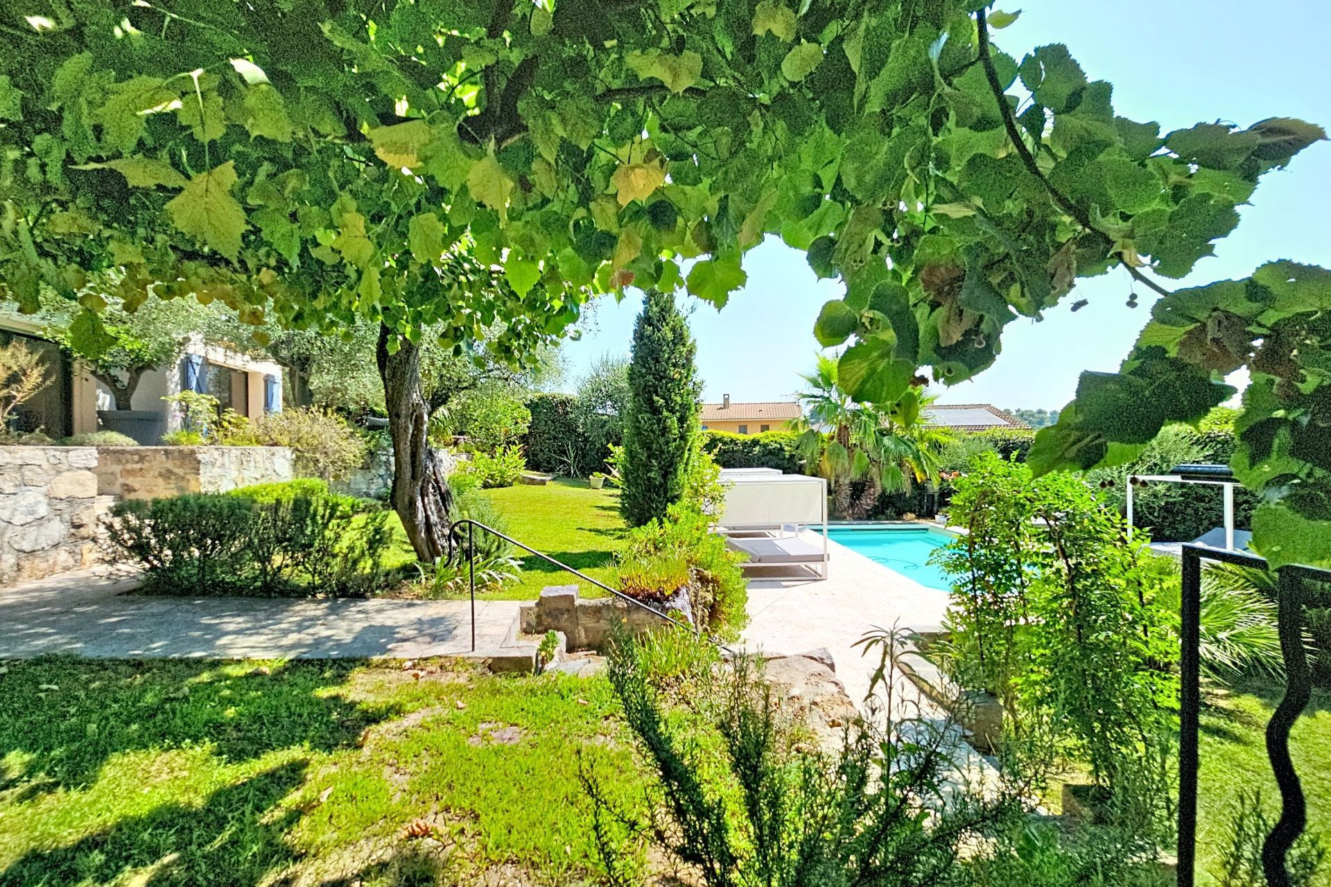 Maison à vendre, 370m², Grasse