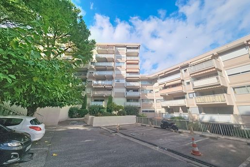 Appartement 1 pièce 17 m² · à Grasse · 17 m² · 106 000 €