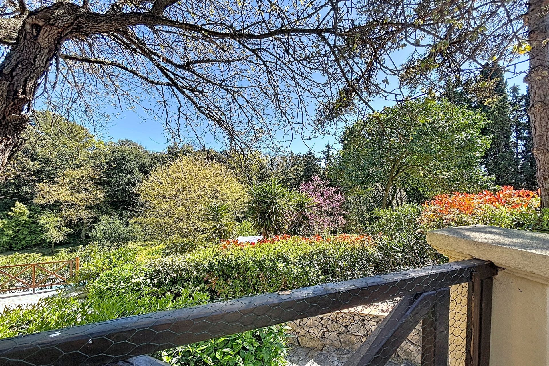 Maison à vendre, 230m², Grasse