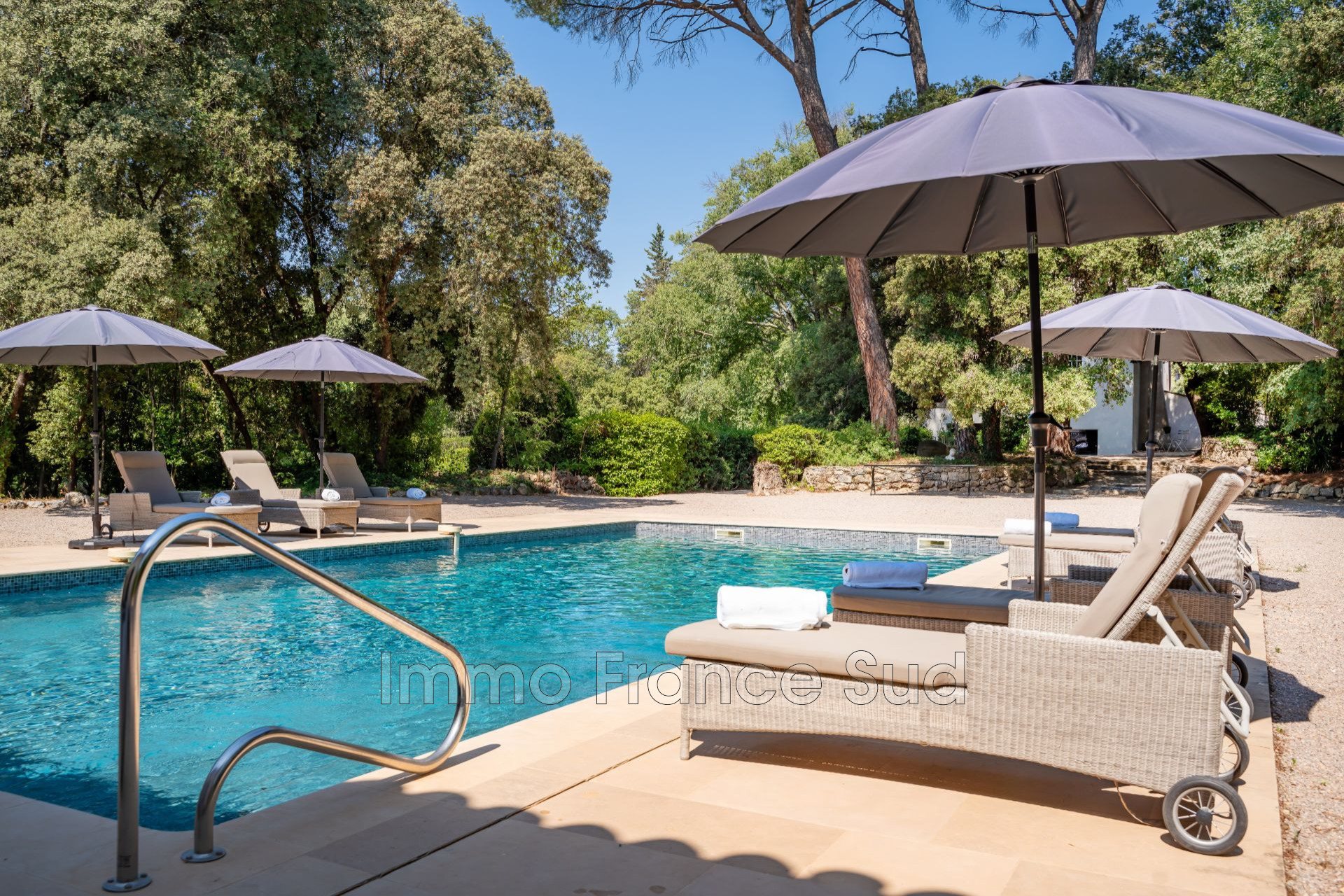 Maison à vendre, 717m², Lorgues