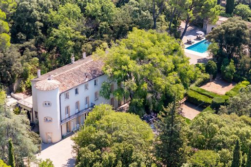 Maison 19 pièces 717 m² · à Lorgues · 717 m² · 9 500 000 €