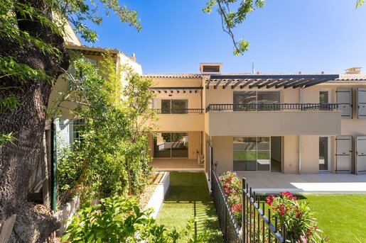 Appartement 2 pièces 45 m² · à La Garde-Freinet · 45 m² · 215 000 €