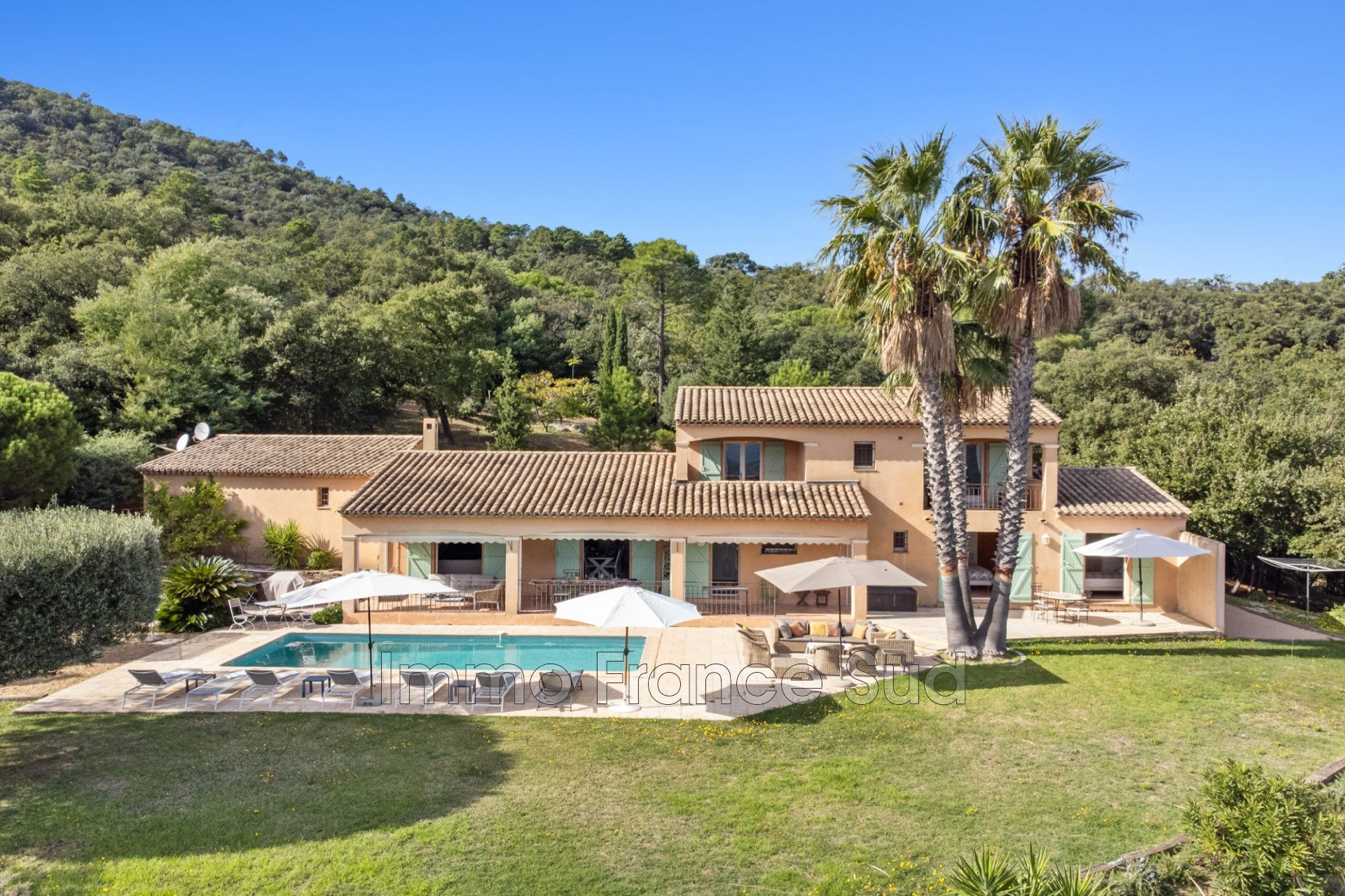 Maison à vendre, 215m², La Garde-Freinet