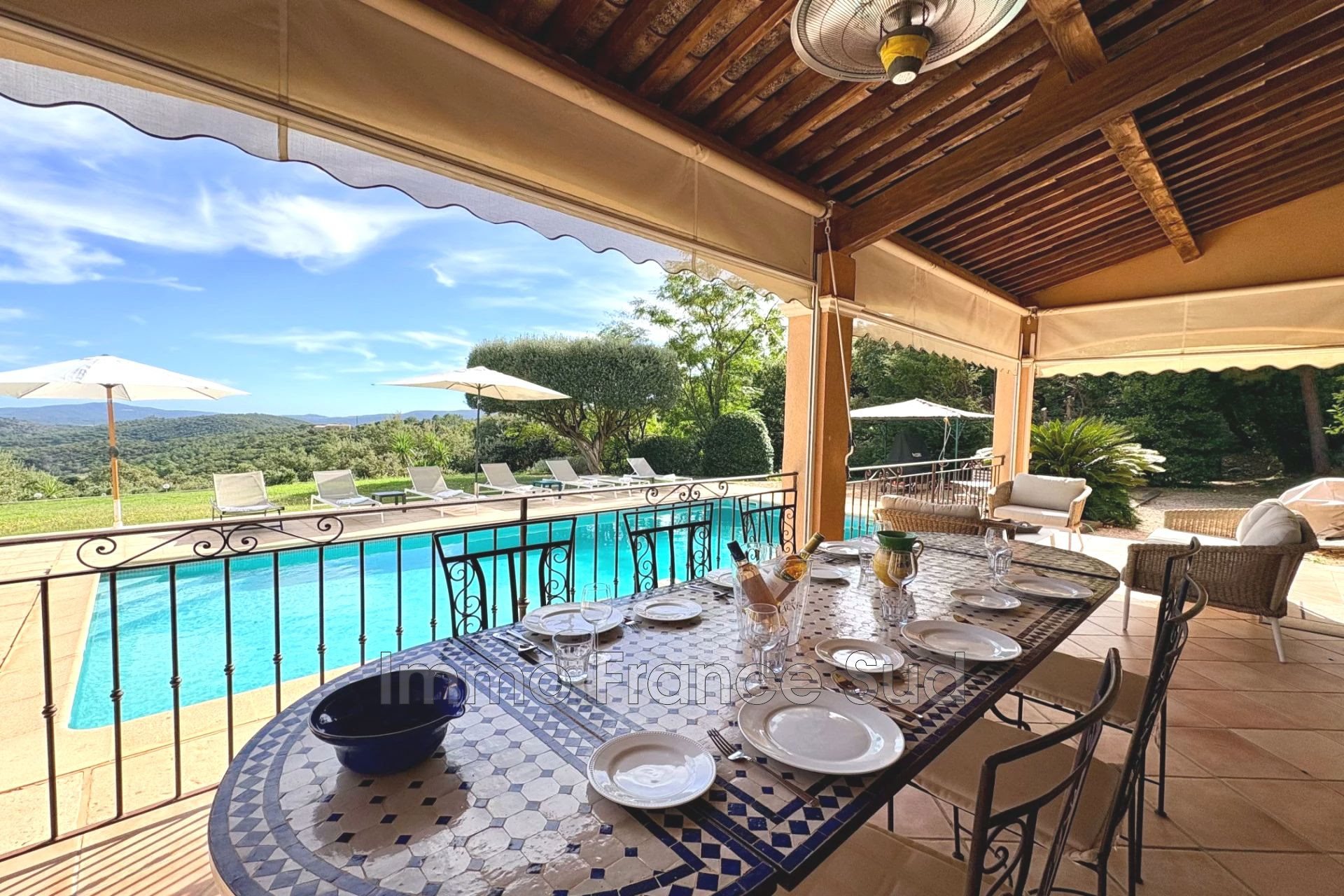 Maison à vendre, 215m², La Garde-Freinet