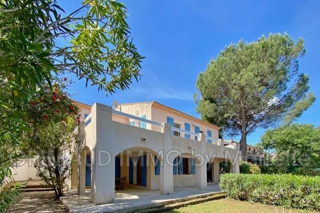Maison à vendre, 200m², Cogolin