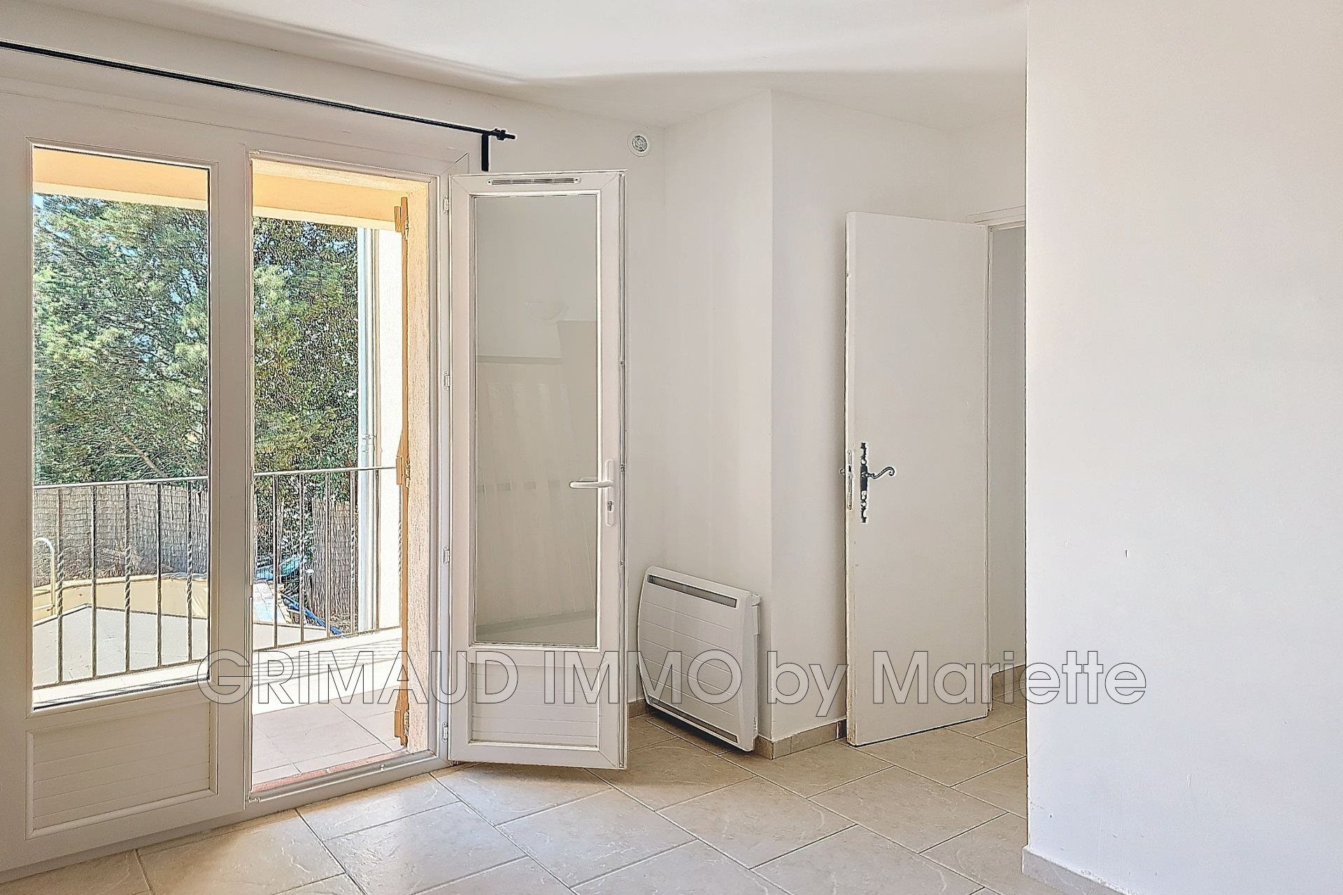 Appartement à vendre, 72m², Cogolin