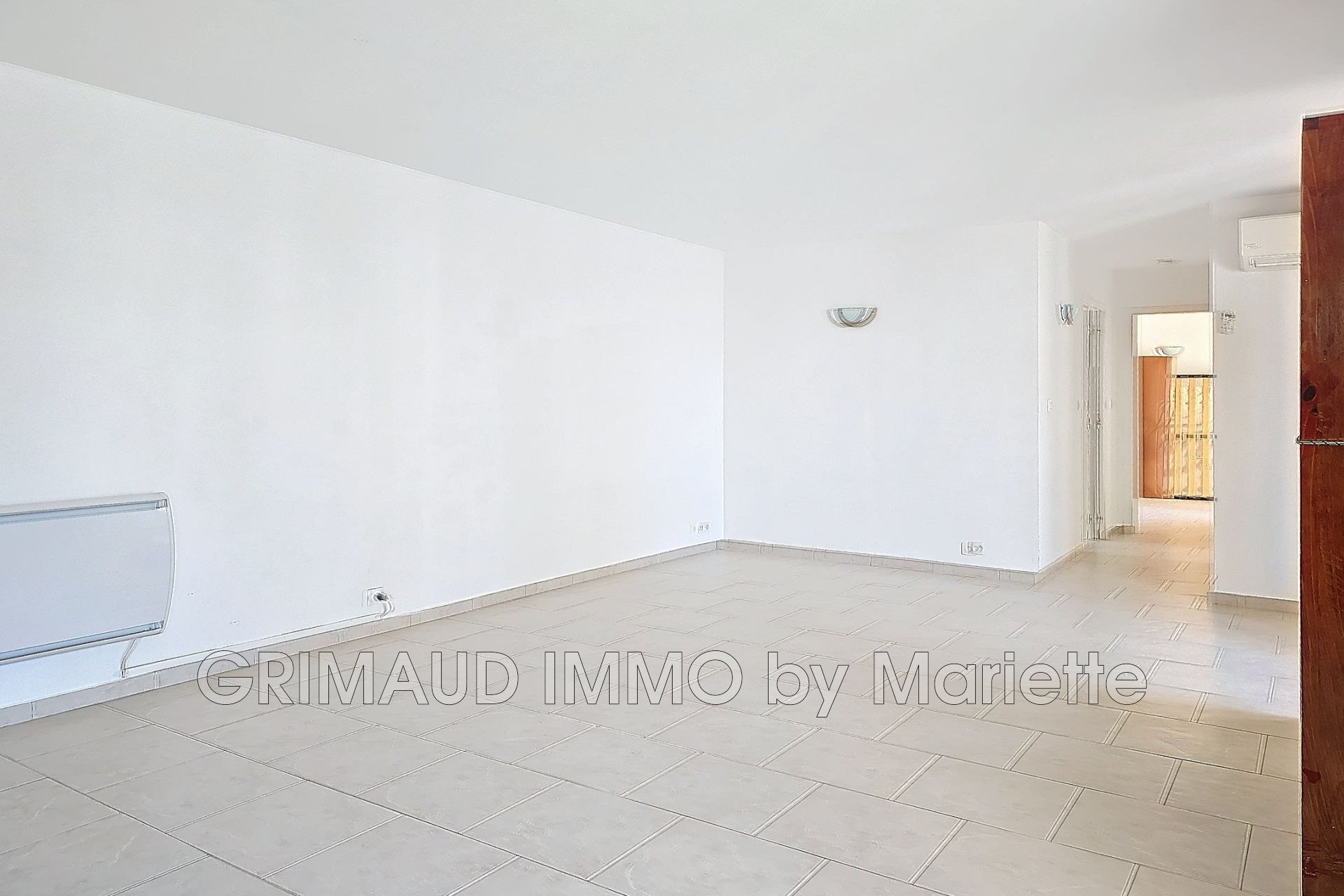 Appartement à vendre, 72m², Cogolin