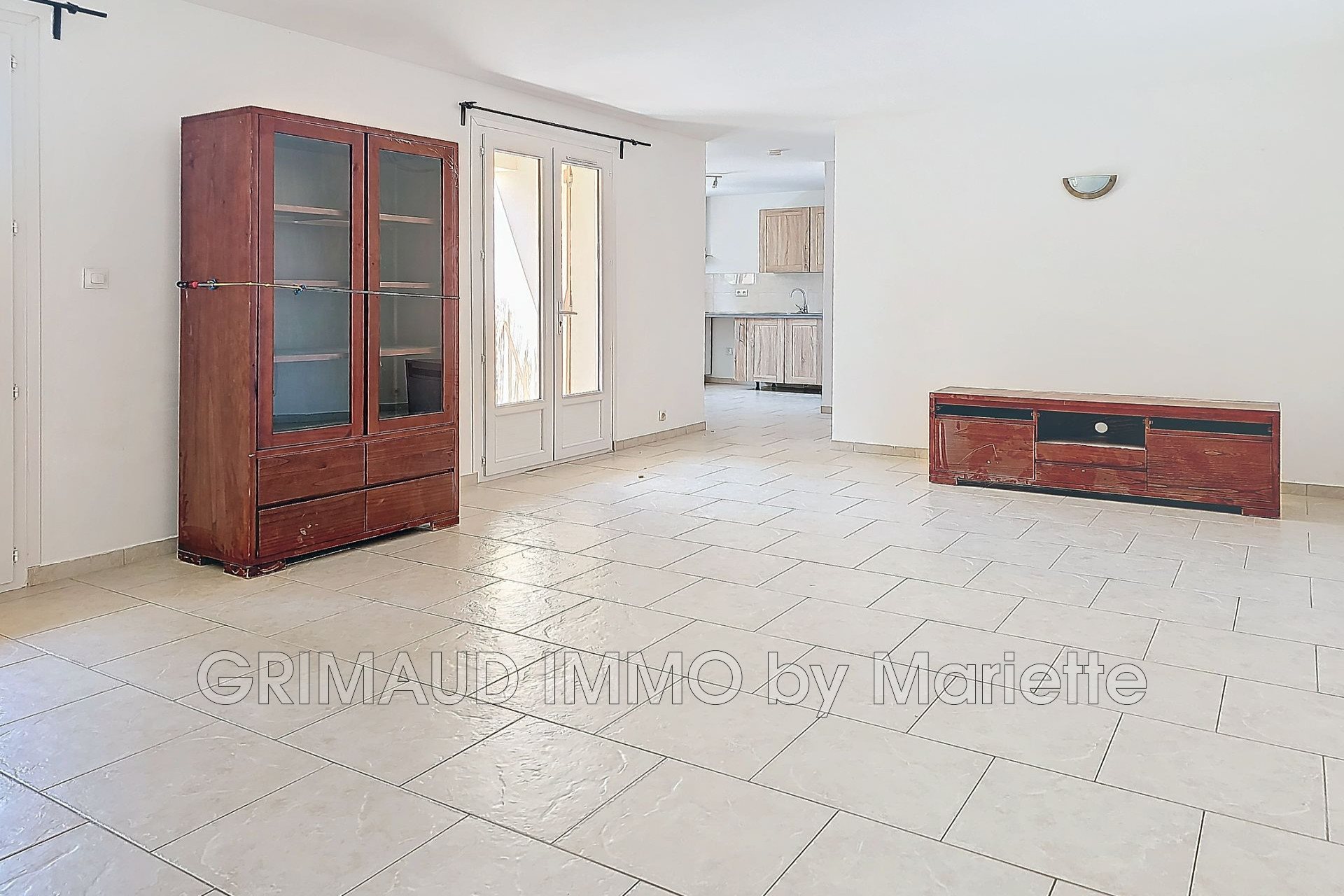 Appartement à vendre, 72m², Cogolin