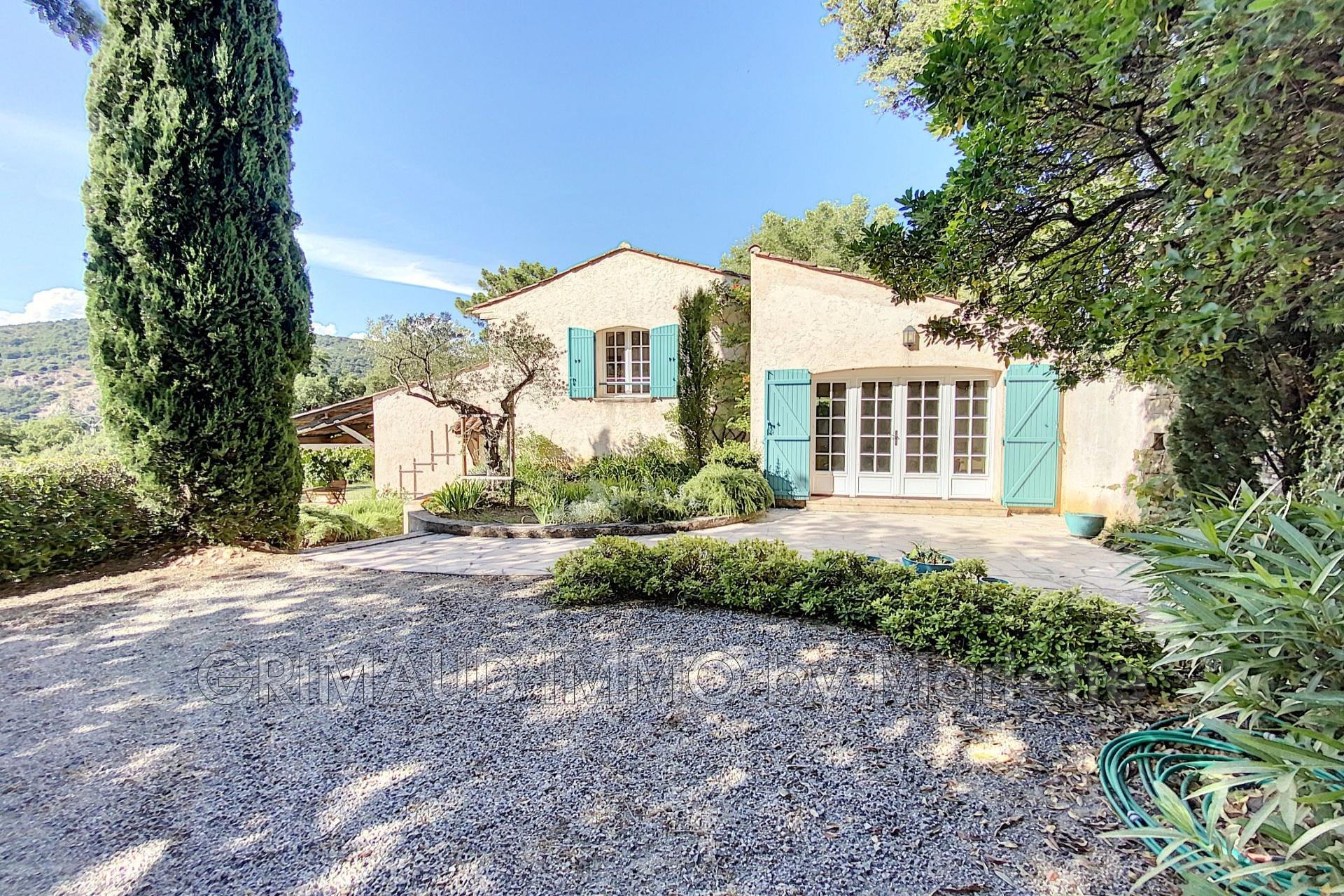 Maison à vendre, 225m², Grimaud