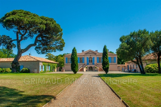 17 pièces 740 m² · à Vigueron · 740 m² · 2 250 000 €