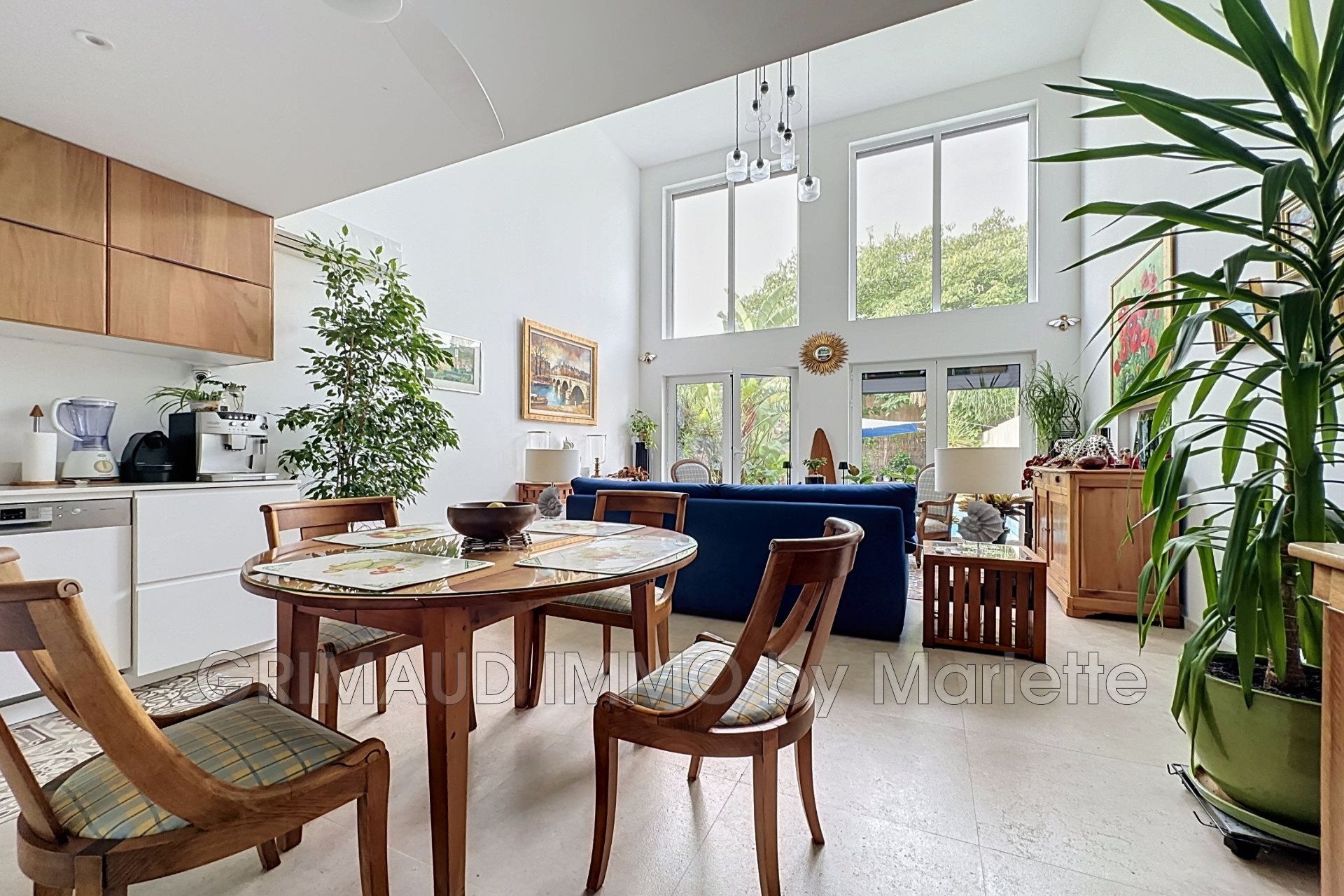 Maison à vendre, 137m², Cogolin