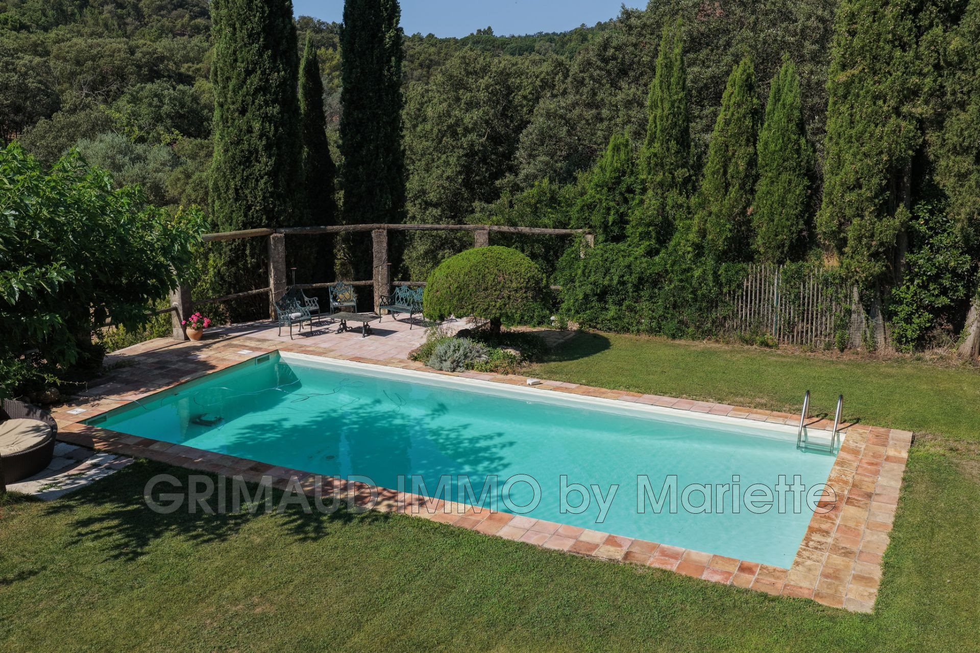 Maison à vendre, 600m², La Garde-Freinet