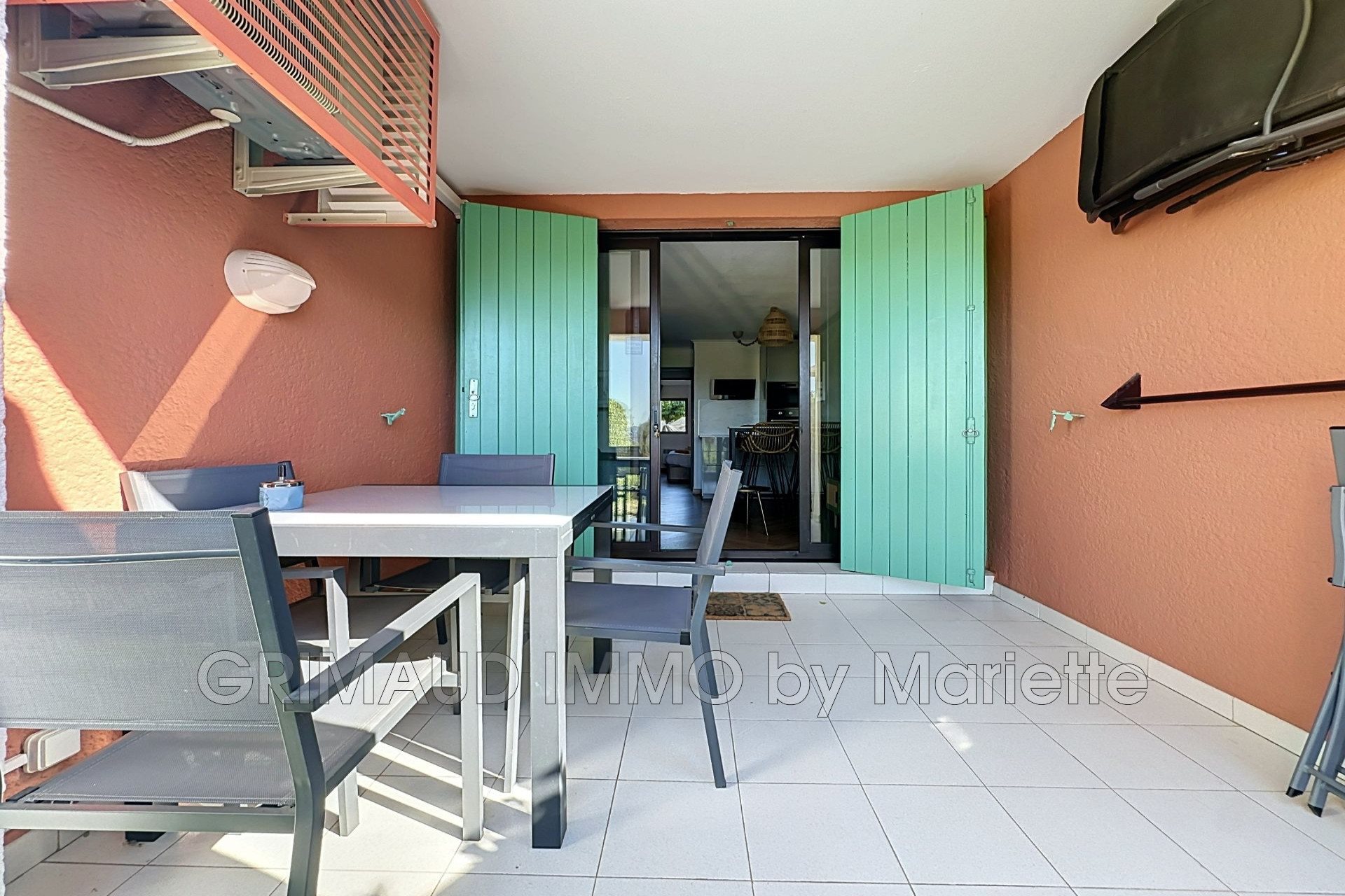 Appartement à vendre, 24m², Grimaud