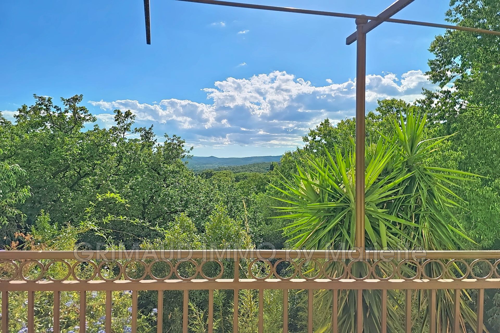 Appartement à vendre, 73m², Grimaud