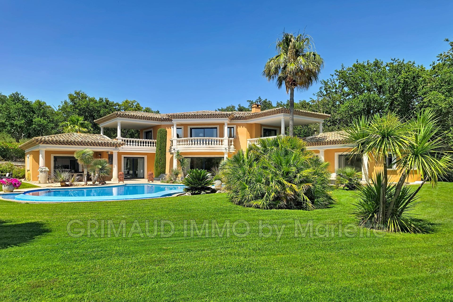 Maison à vendre, 275m², Grimaud