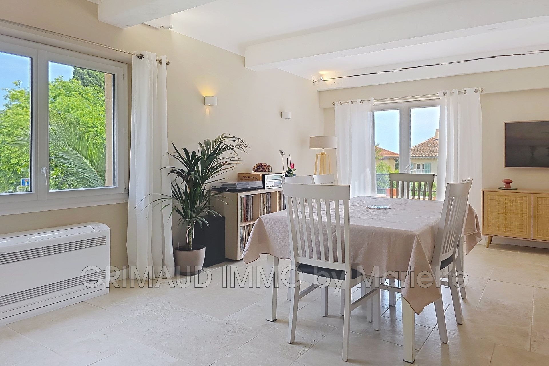 Appartement à vendre, 127m², Grimaud
