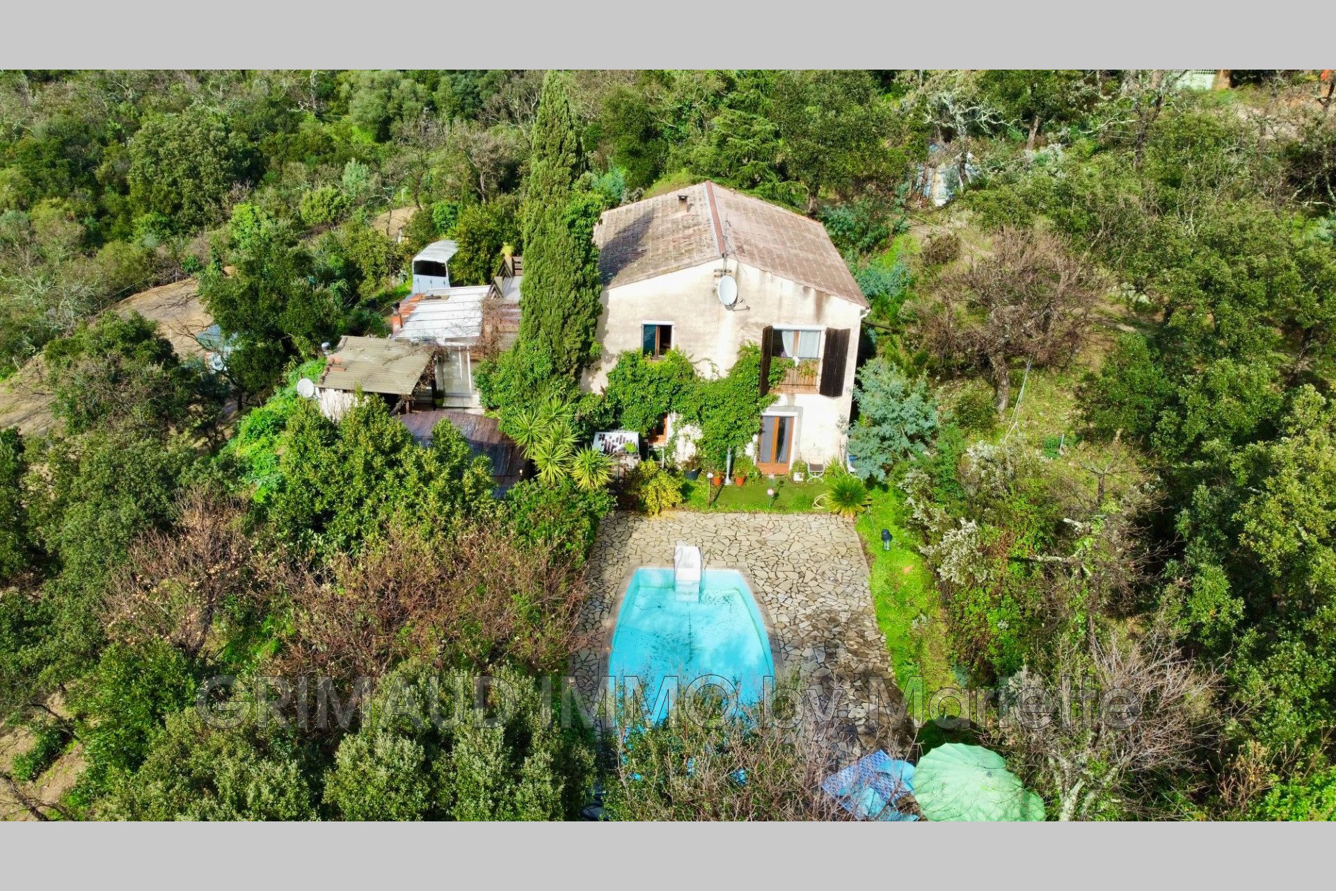 Maison à vendre, 170m², Grimaud