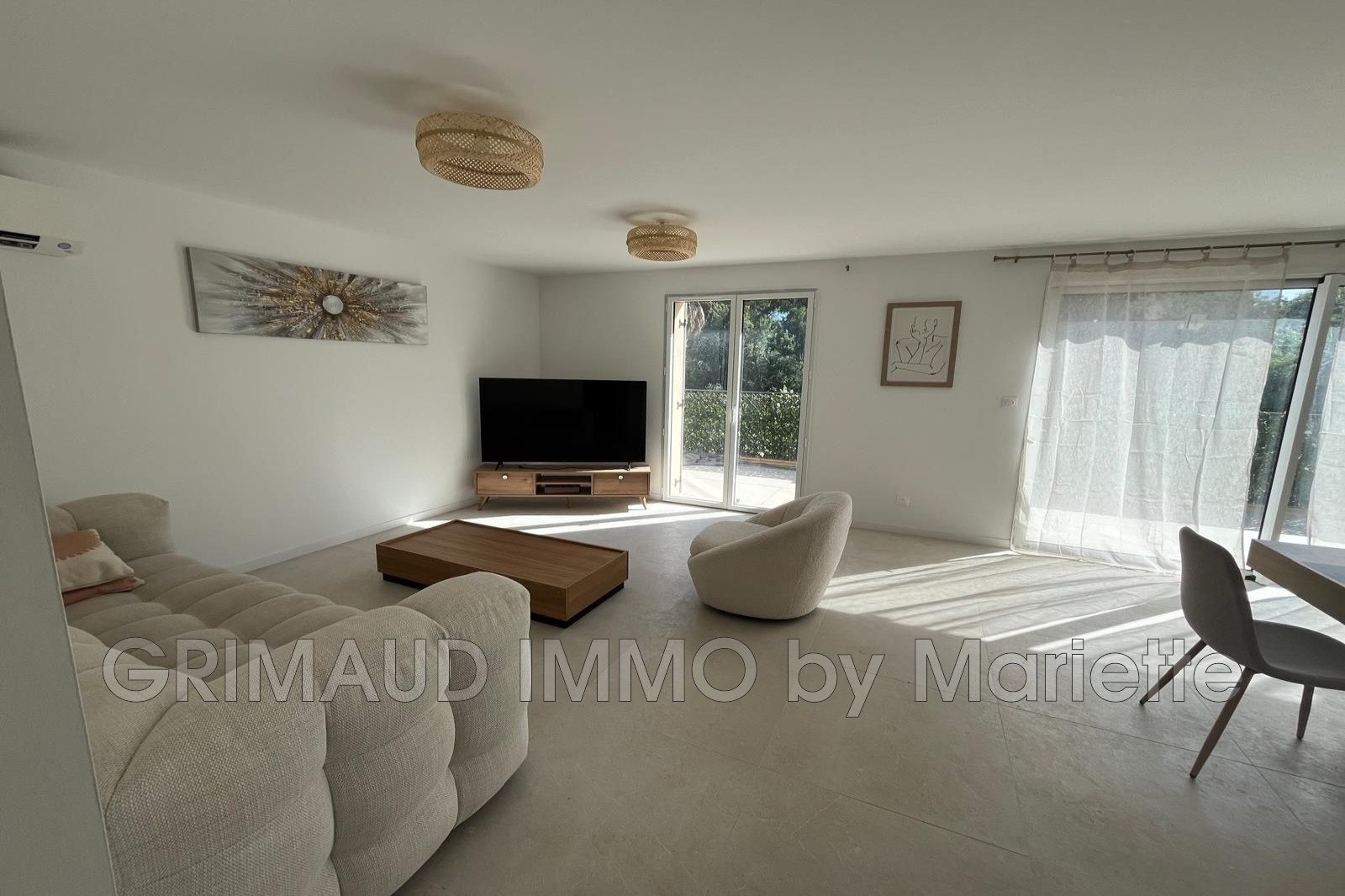 Appartement à vendre, 107m², Grimaud
