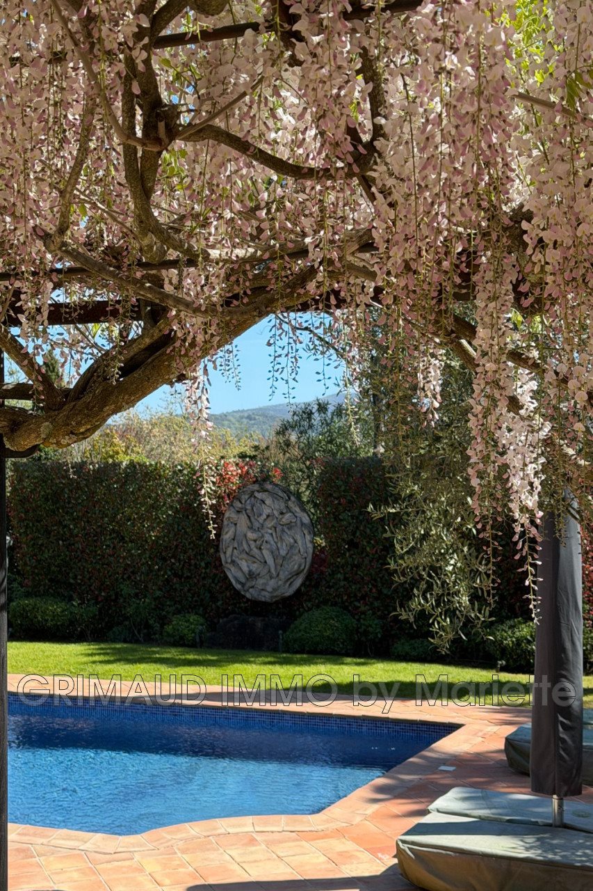 Maison à vendre, 234m², Grimaud