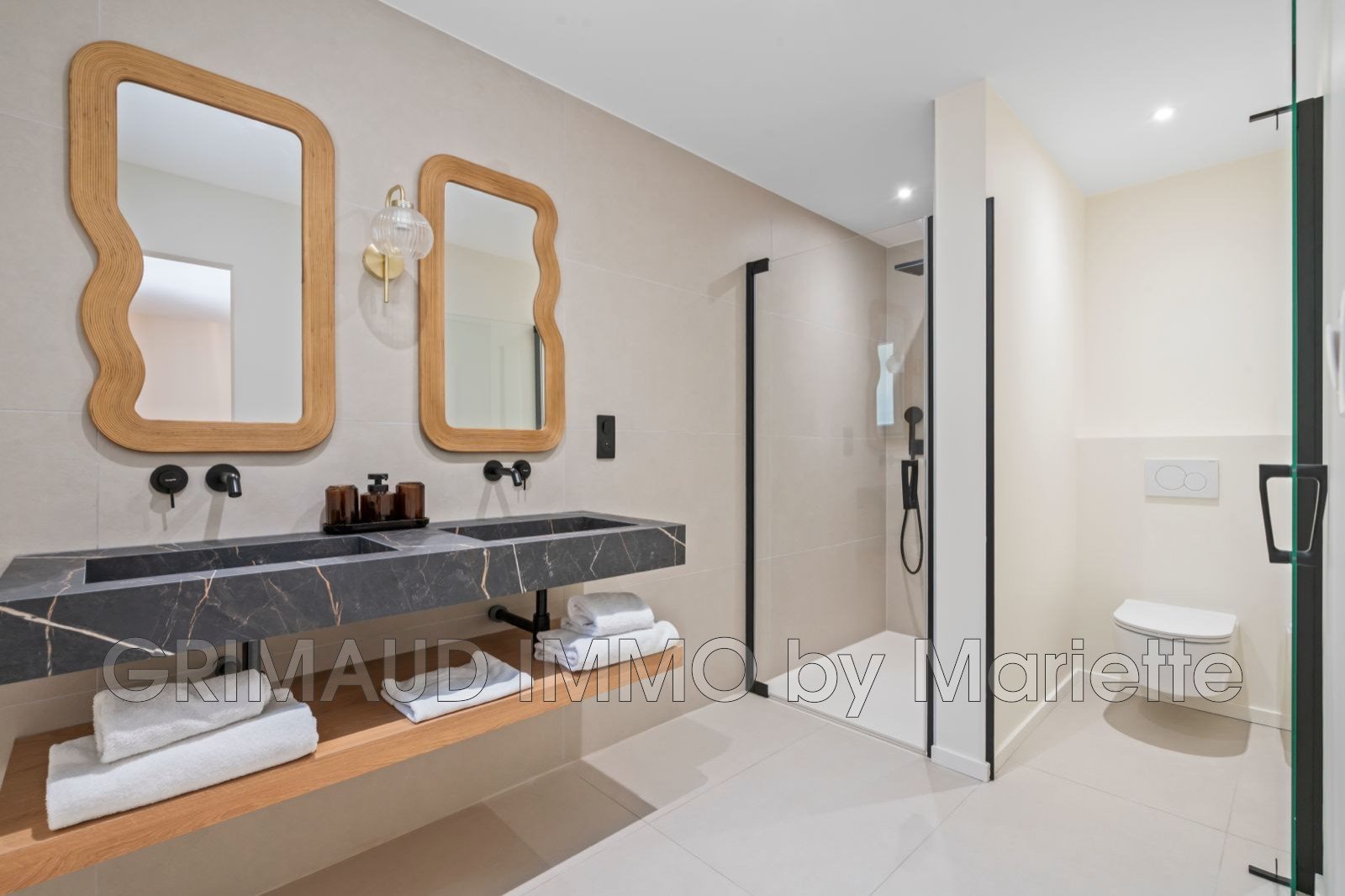 Maison à vendre, 313m², Grimaud