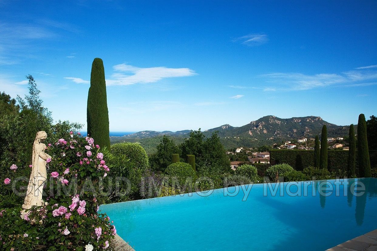 Maison à vendre, 164m², Les Adrets-de-l'Estérel