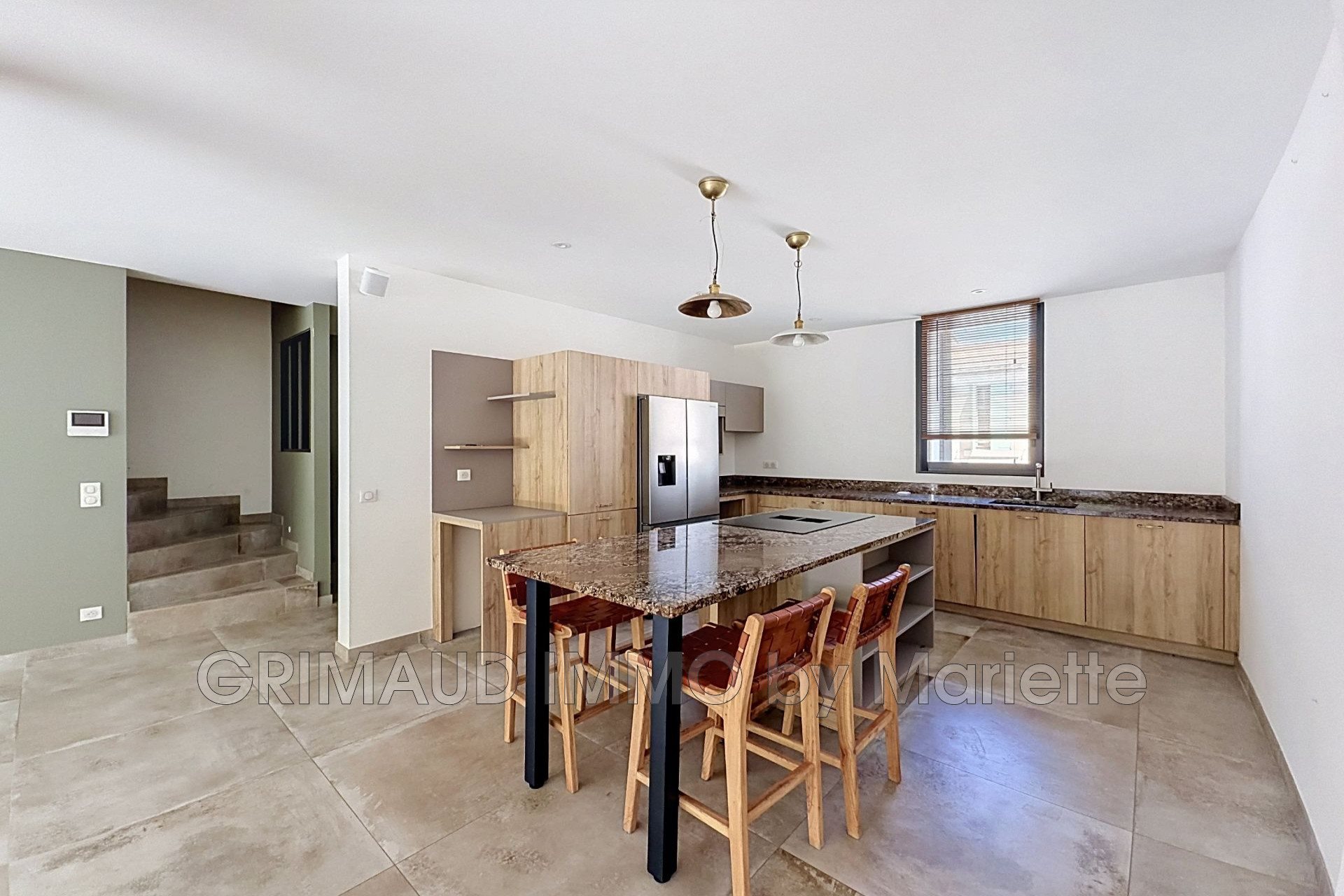 Maison à vendre, 145m², Cogolin