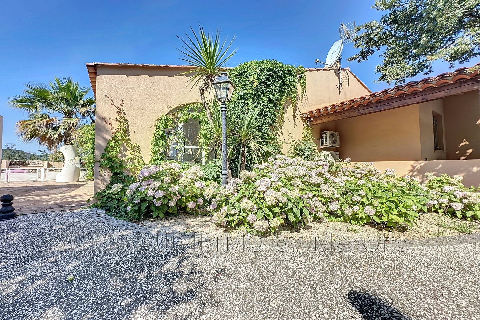 Maison à vendre, 200m², Cogolin