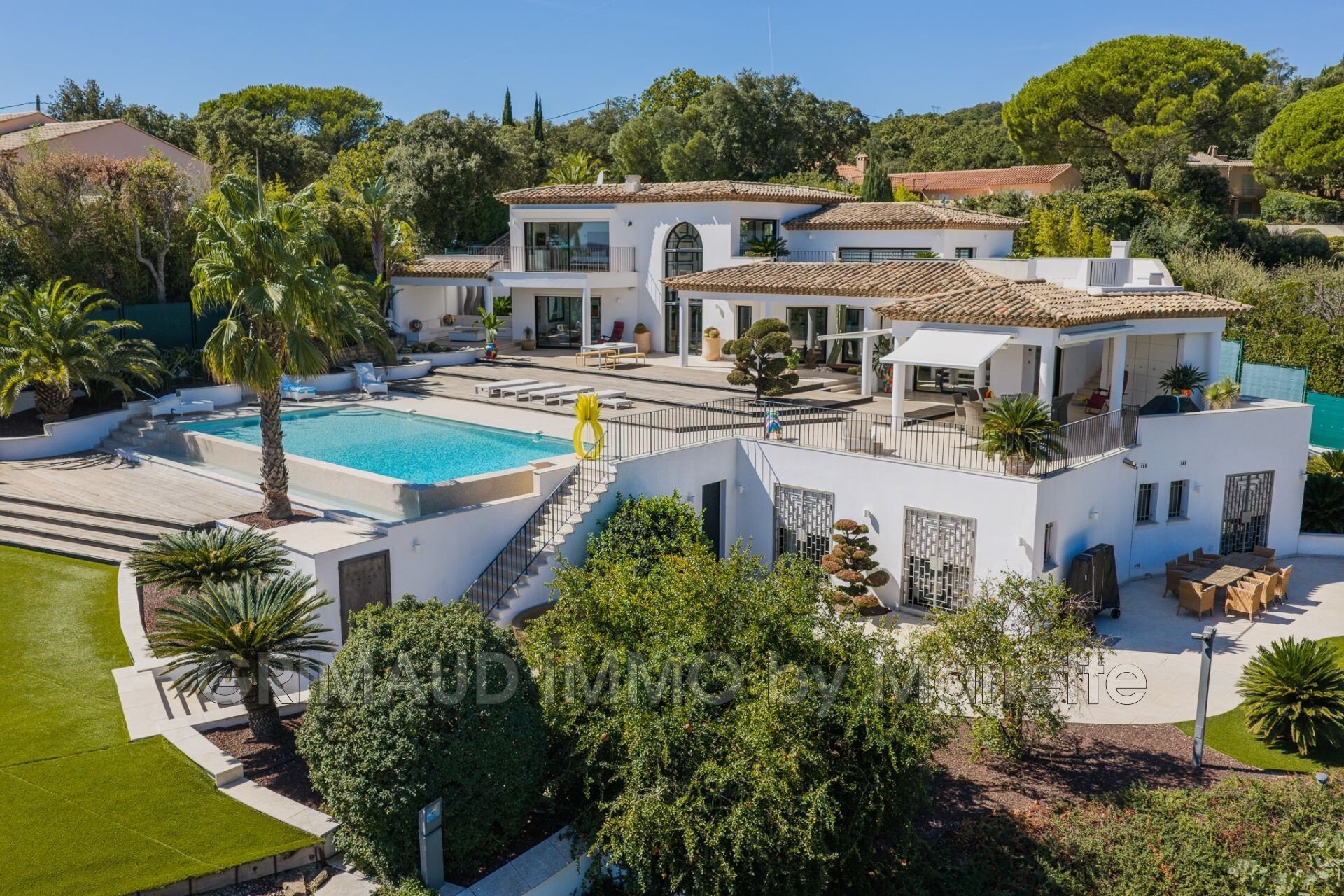 Maison à vendre, 440m², Grimaud