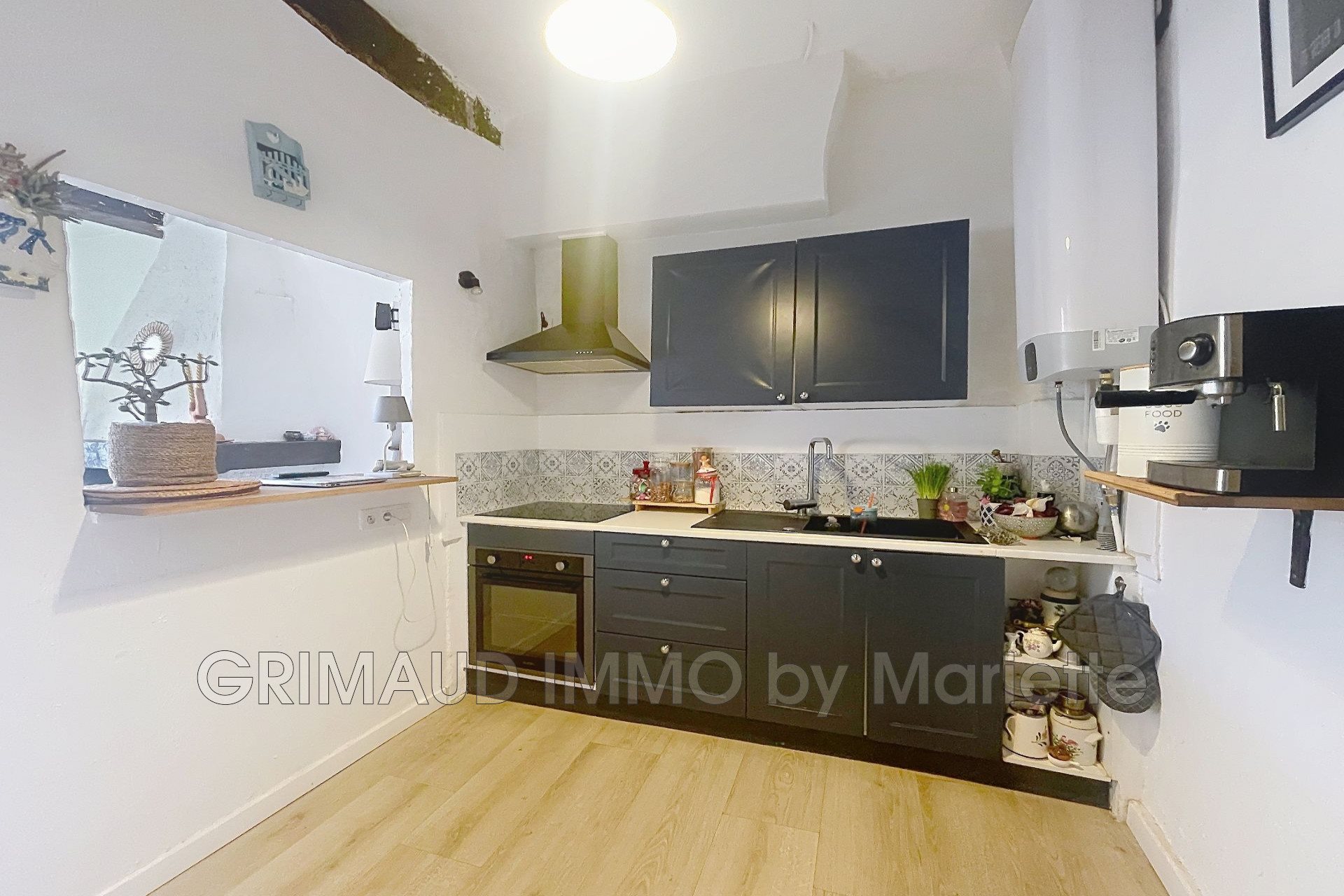 Maison à vendre, 73m², Grimaud