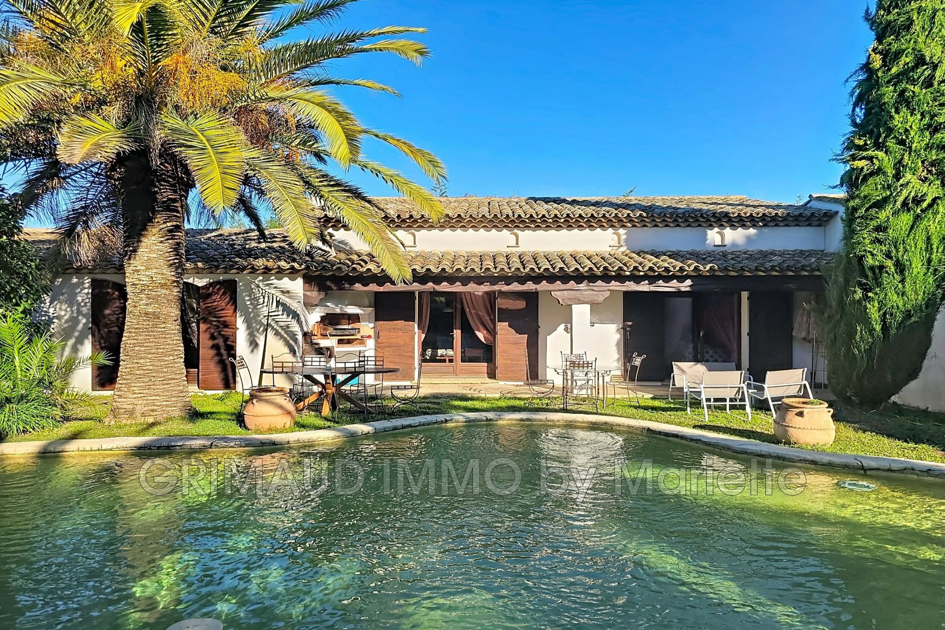 Maison à vendre, 236m², Grimaud